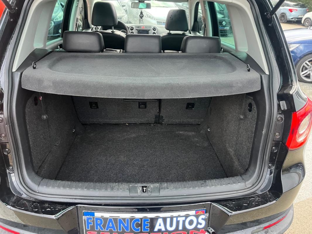 Volkswagen Tiguan 2.0L TDI 140 CH RADARS GPS TOIT PANORAMIQUE RÉVISÉE ET GARANTIE 12 MOIS EUROPE