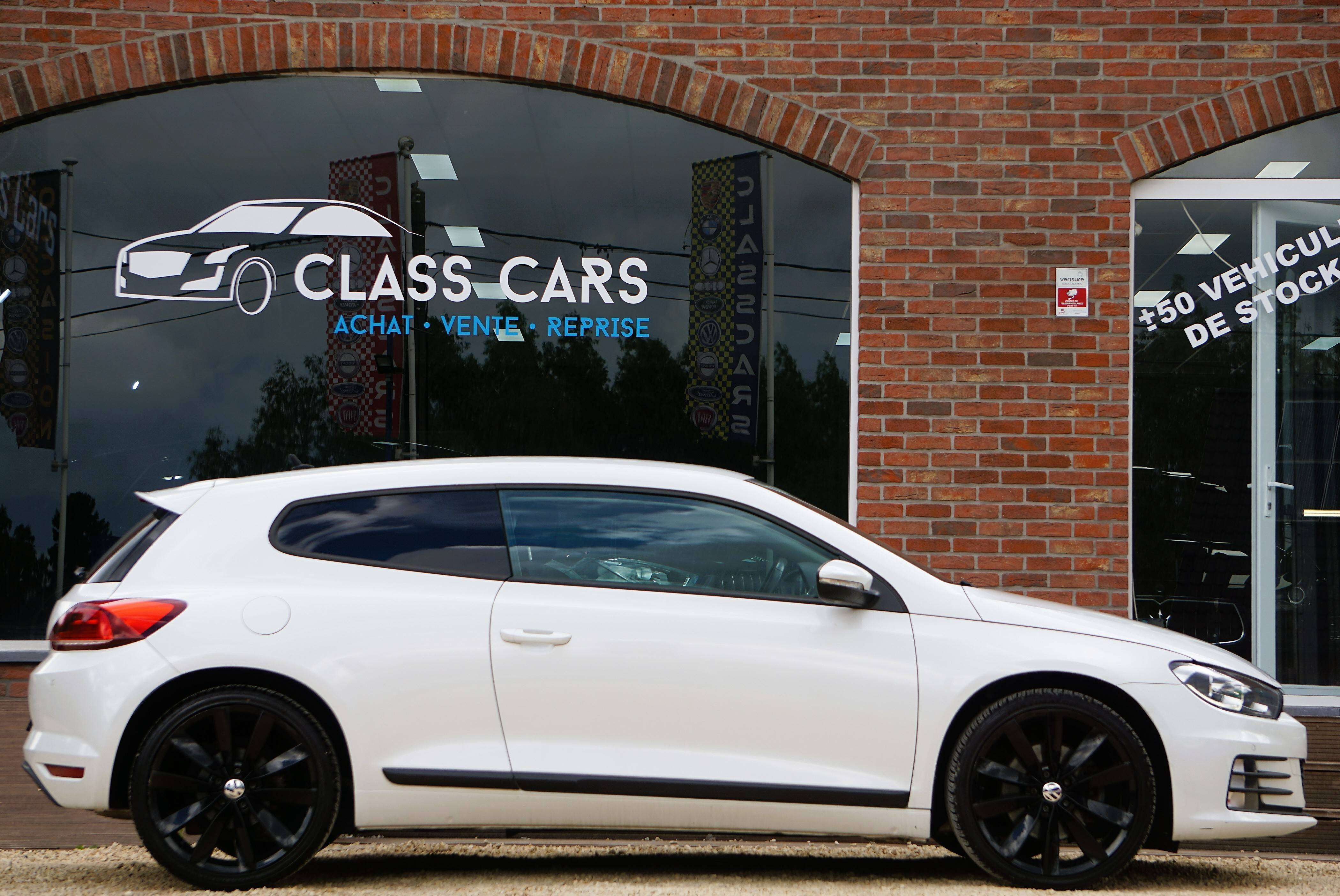 Volkswagen Scirocco 2.0 TSI DSG6 BI-XENON PDC CLIMTRONIC CARNET COMPLET