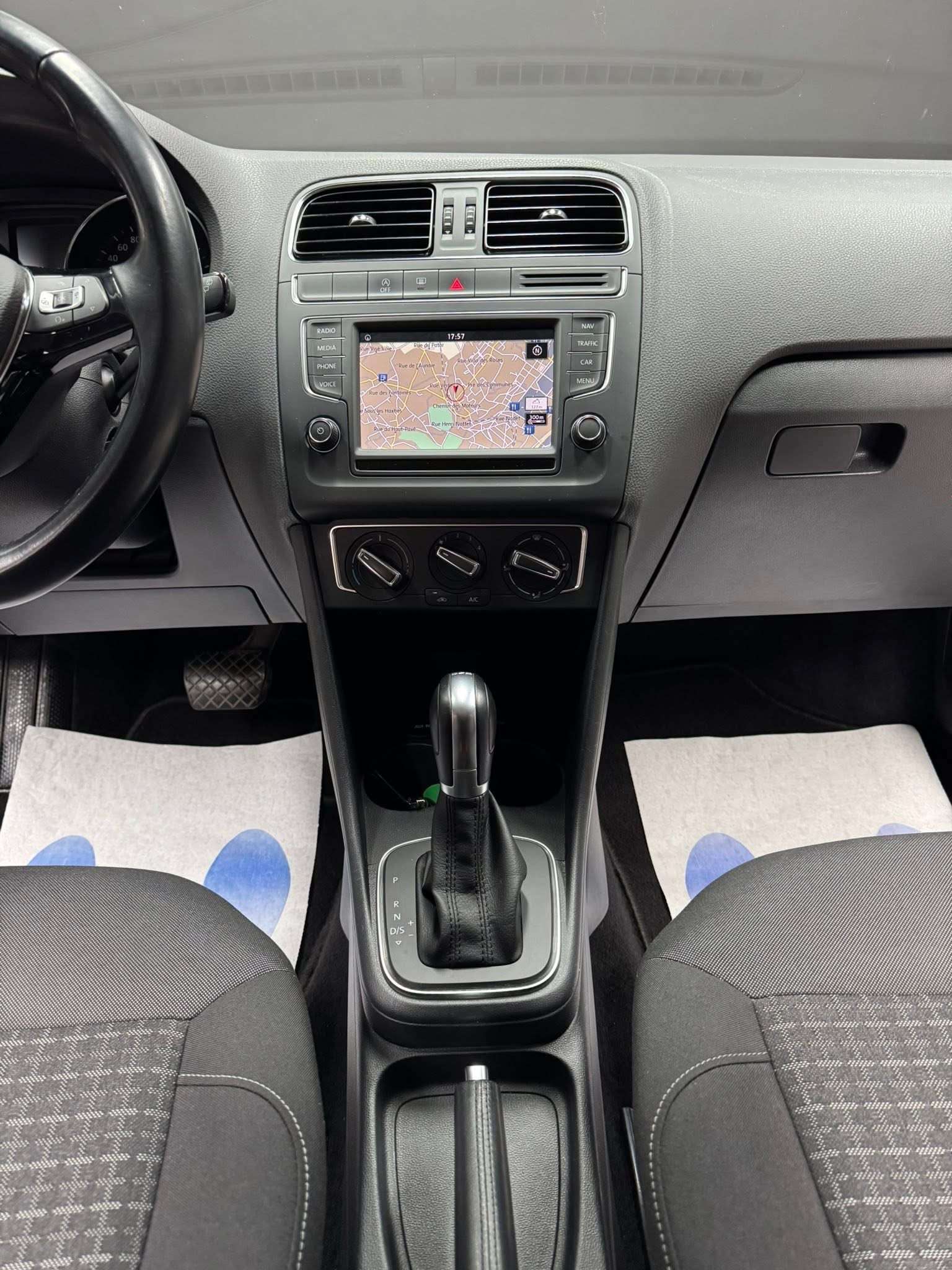 Volkswagen Polo Polo 1.2 TSI DSG **12 mois de garantie**