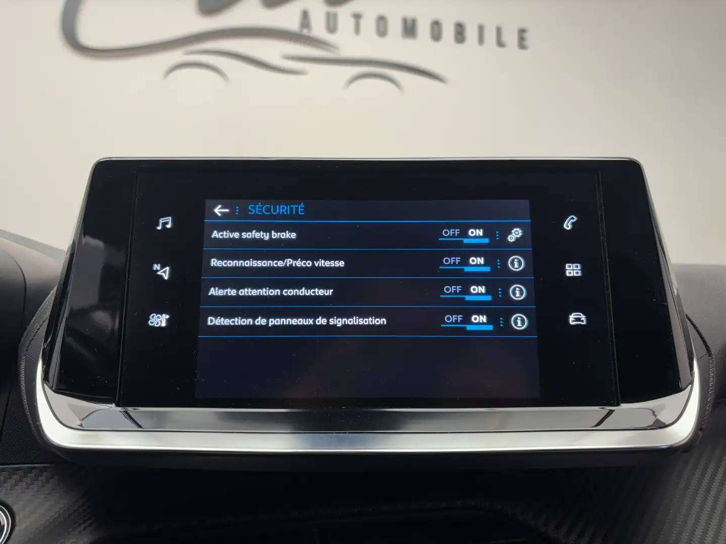 Peugeot 2008 1.5 BlueHDi *CARPLAY*FRONT ASSIST*CAMERA*LED*GARANTIE*