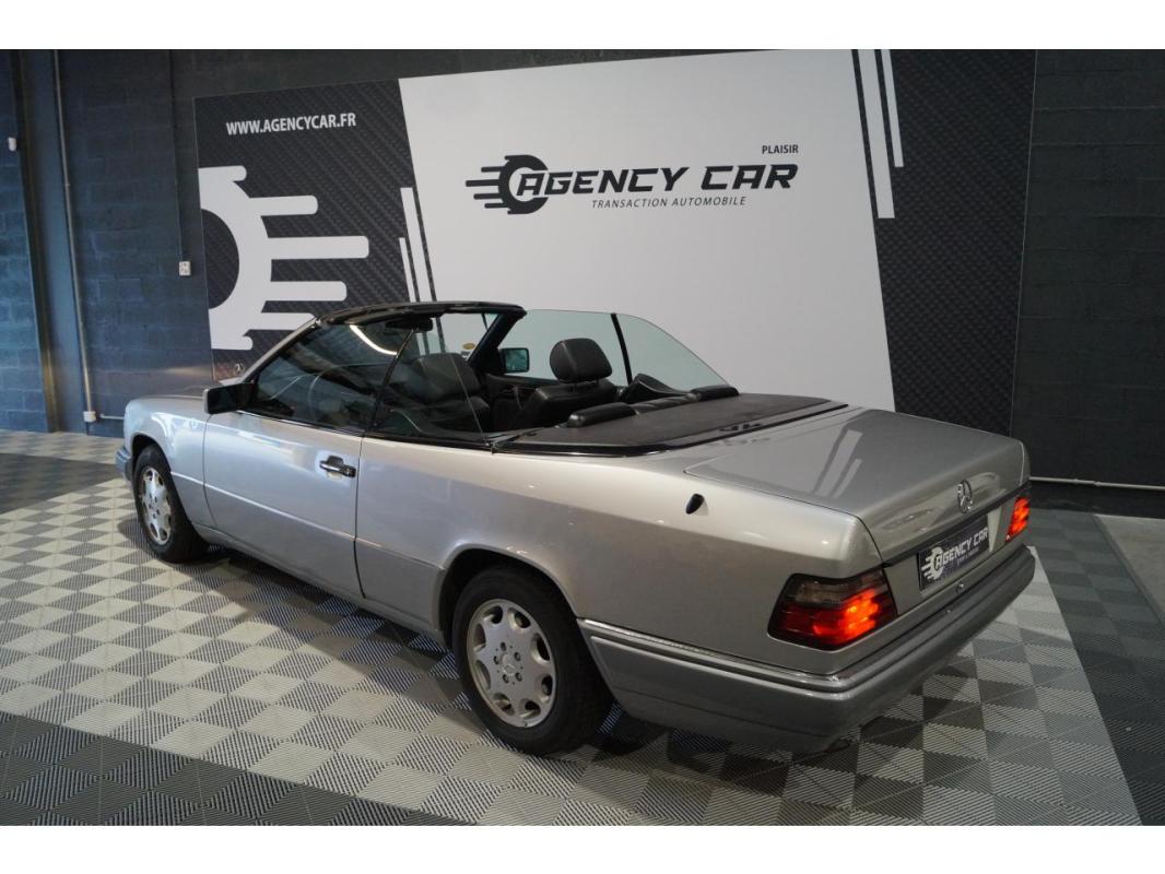 Mercedes-Benz Classe E 220 - BVA CABRIOLET Prestige 148900 km d'origine