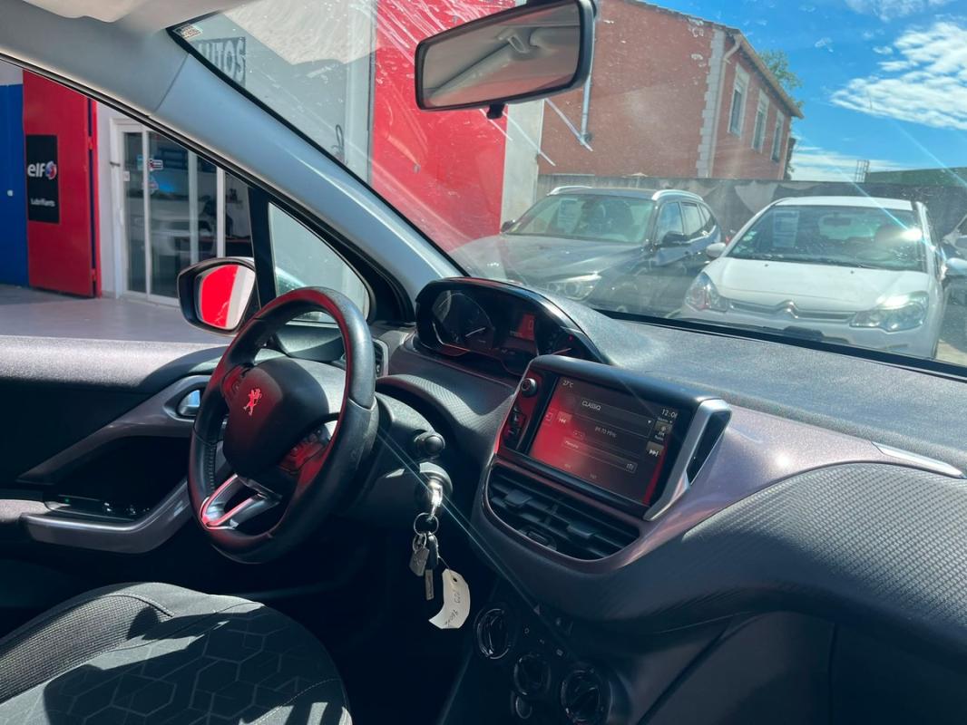 Peugeot 2008 1.6L HDI 92 CH - 1RE MAIN | ENTIÈREMENT RÉVISÉE ET GARANTIE 12 MOIS