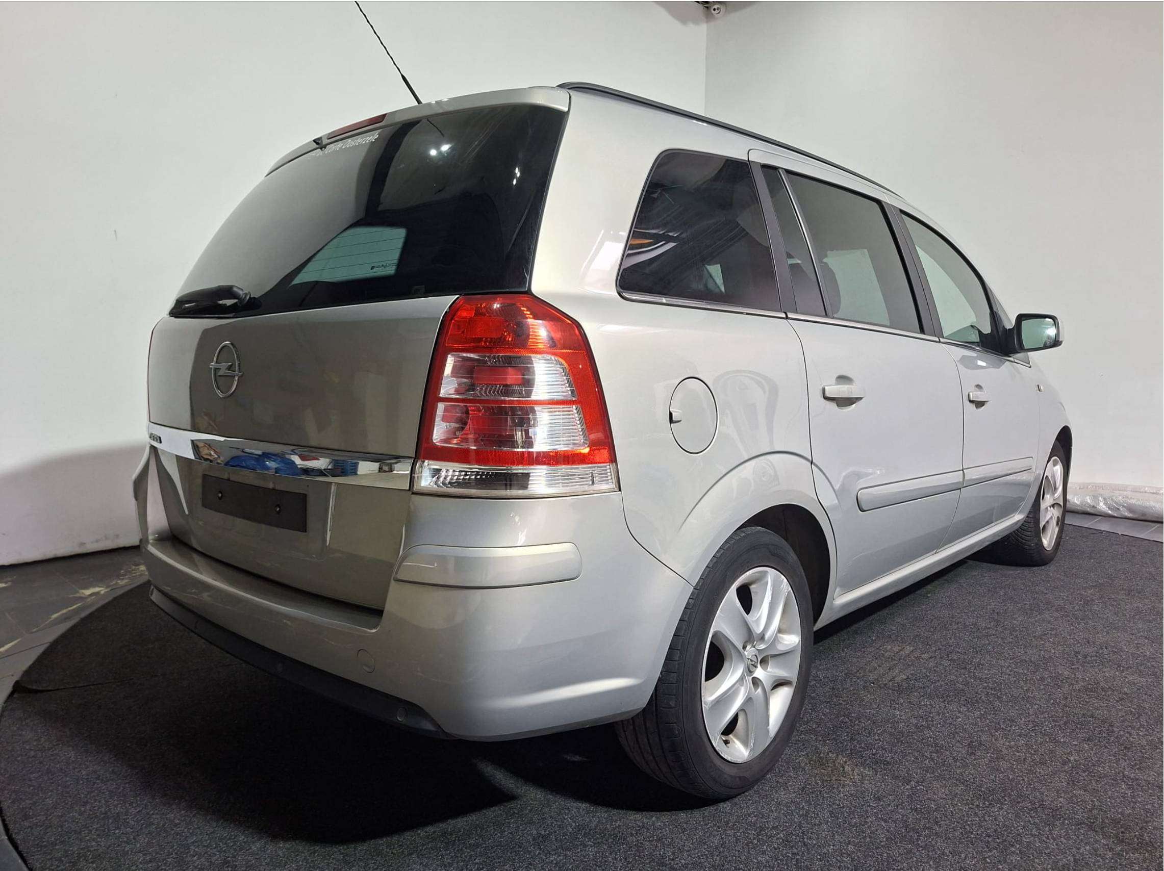 Opel Zafira Zafira 1.6i  I 7 Plaatsen I only export I