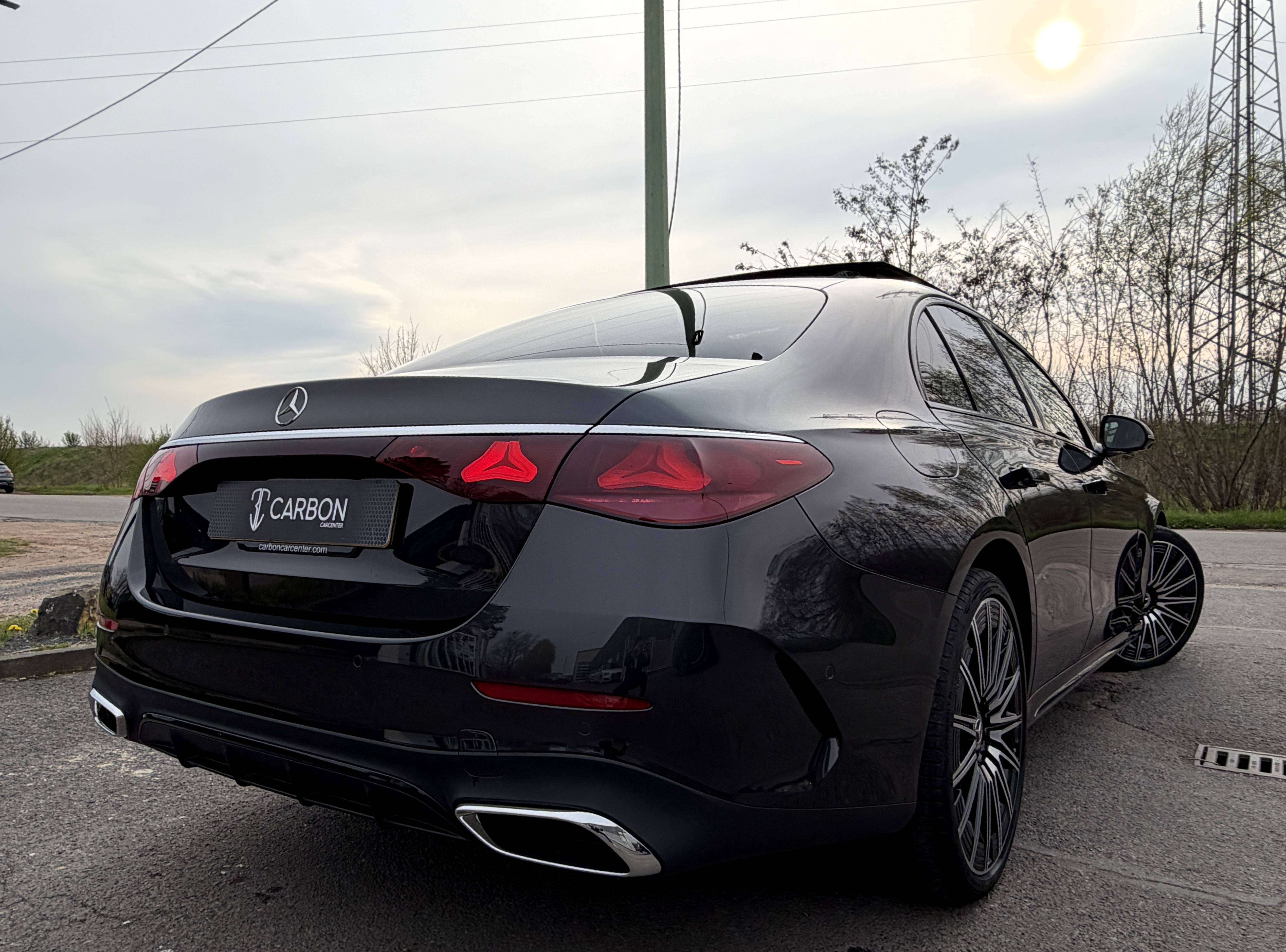 Mercedes-Benz E 220 d Pack AMG DIGITAL LIGHT/DISPLAY/BURMESTER 4D