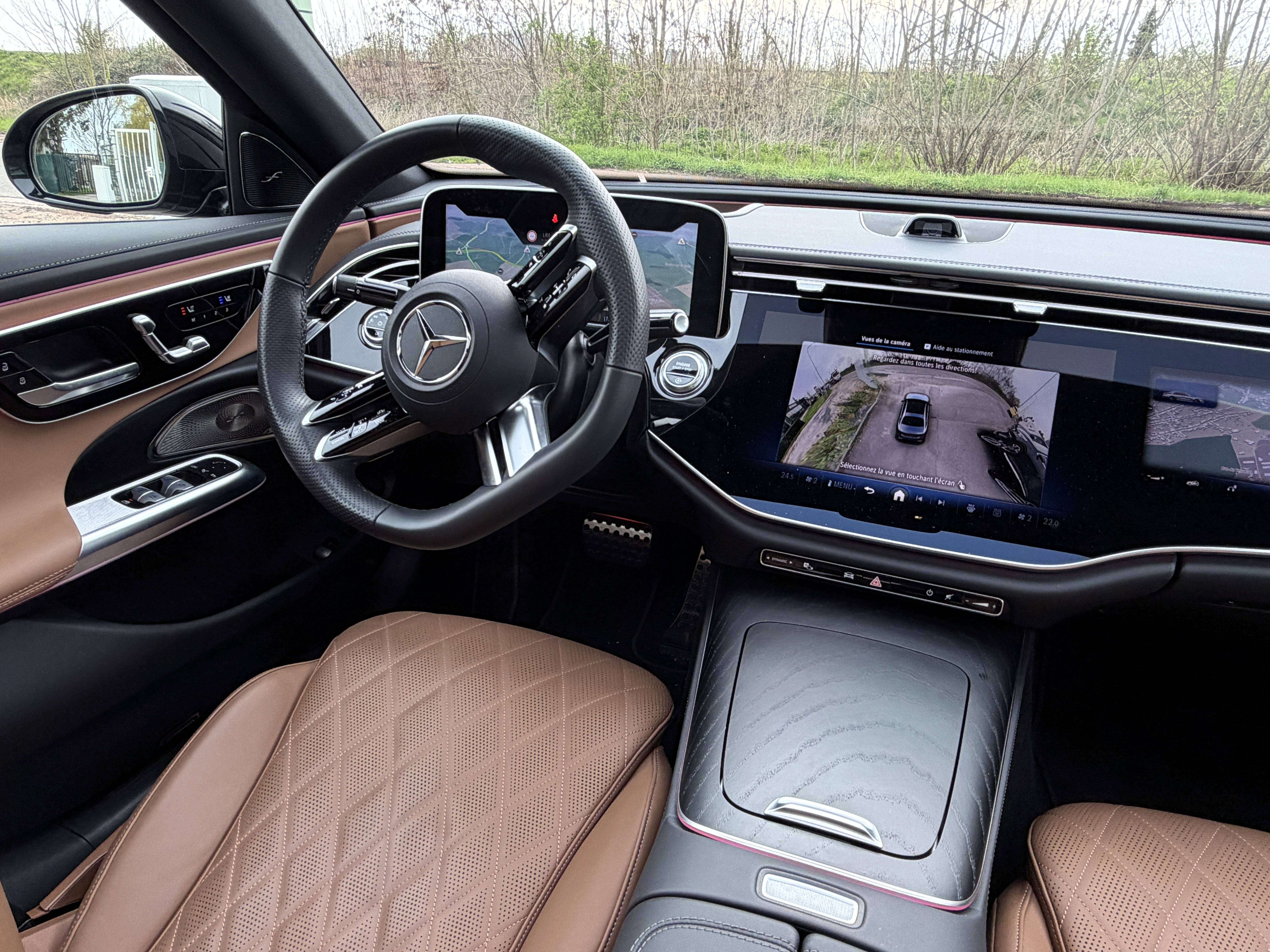 Mercedes-Benz E 220 d Pack AMG DIGITAL LIGHT/DISPLAY/BURMESTER 4D