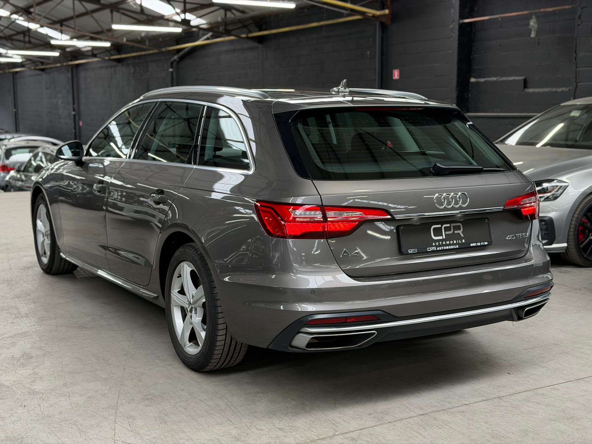 Audi A4 40 TFSI S tronic * NEW LIFT * GPS * XENON * RADAR * GARANTIE