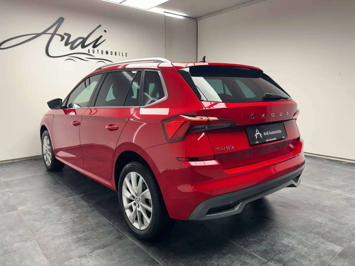Skoda Kamiq 1.0 TSI *CARPLAY*SIEGE CHAUFF*CAMERA*1ER PROPRIO*GARANTIE*