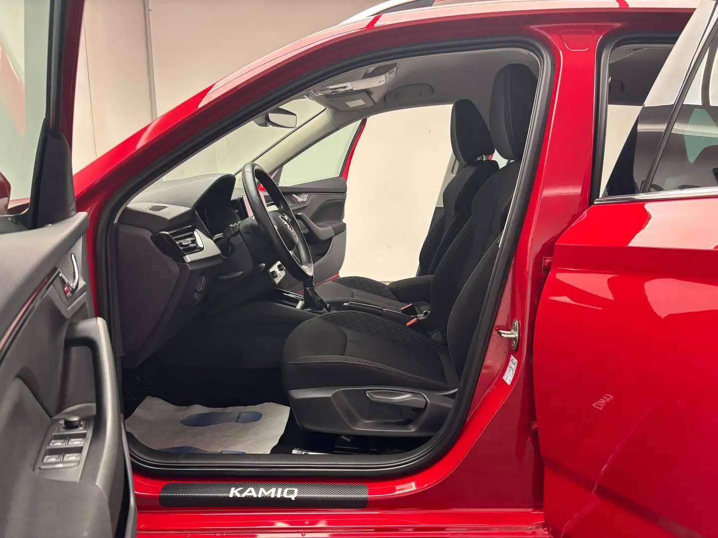 Skoda Kamiq 1.0 TSI *CARPLAY*SIEGE CHAUFF*CAMERA*1ER PROPRIO*GARANTIE*
