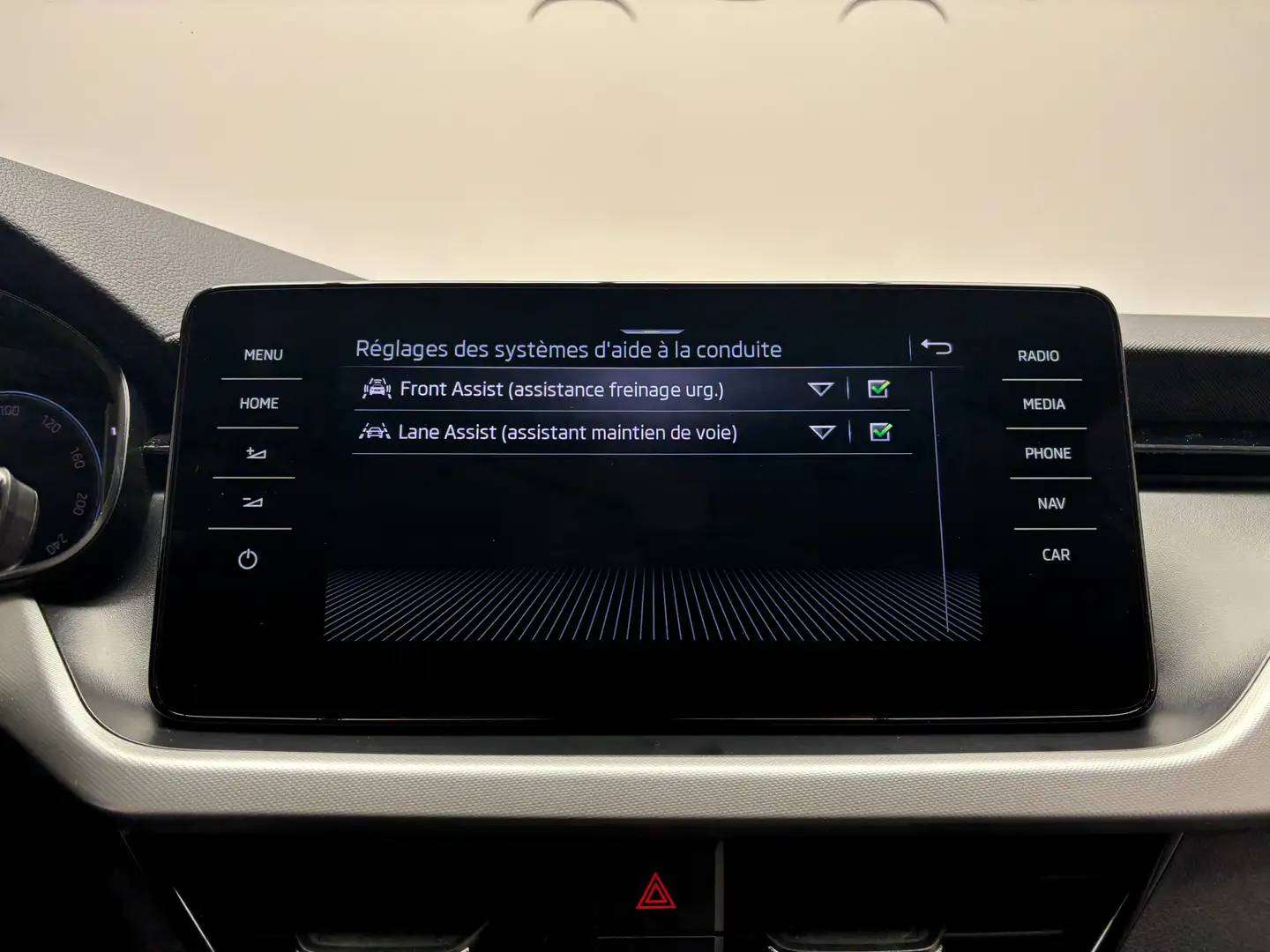 Skoda Kamiq 1.0 TSI *CARPLAY*SIEGE CHAUFF*CAMERA*1ER PROPRIO*GARANTIE*