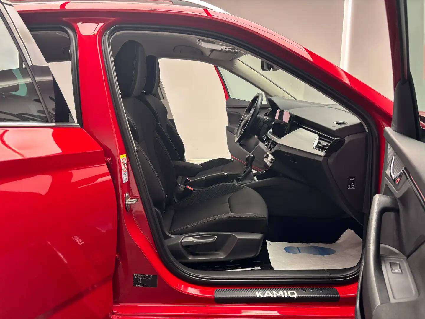 Skoda Kamiq 1.0 TSI *CARPLAY*SIEGE CHAUFF*CAMERA*1ER PROPRIO*GARANTIE*
