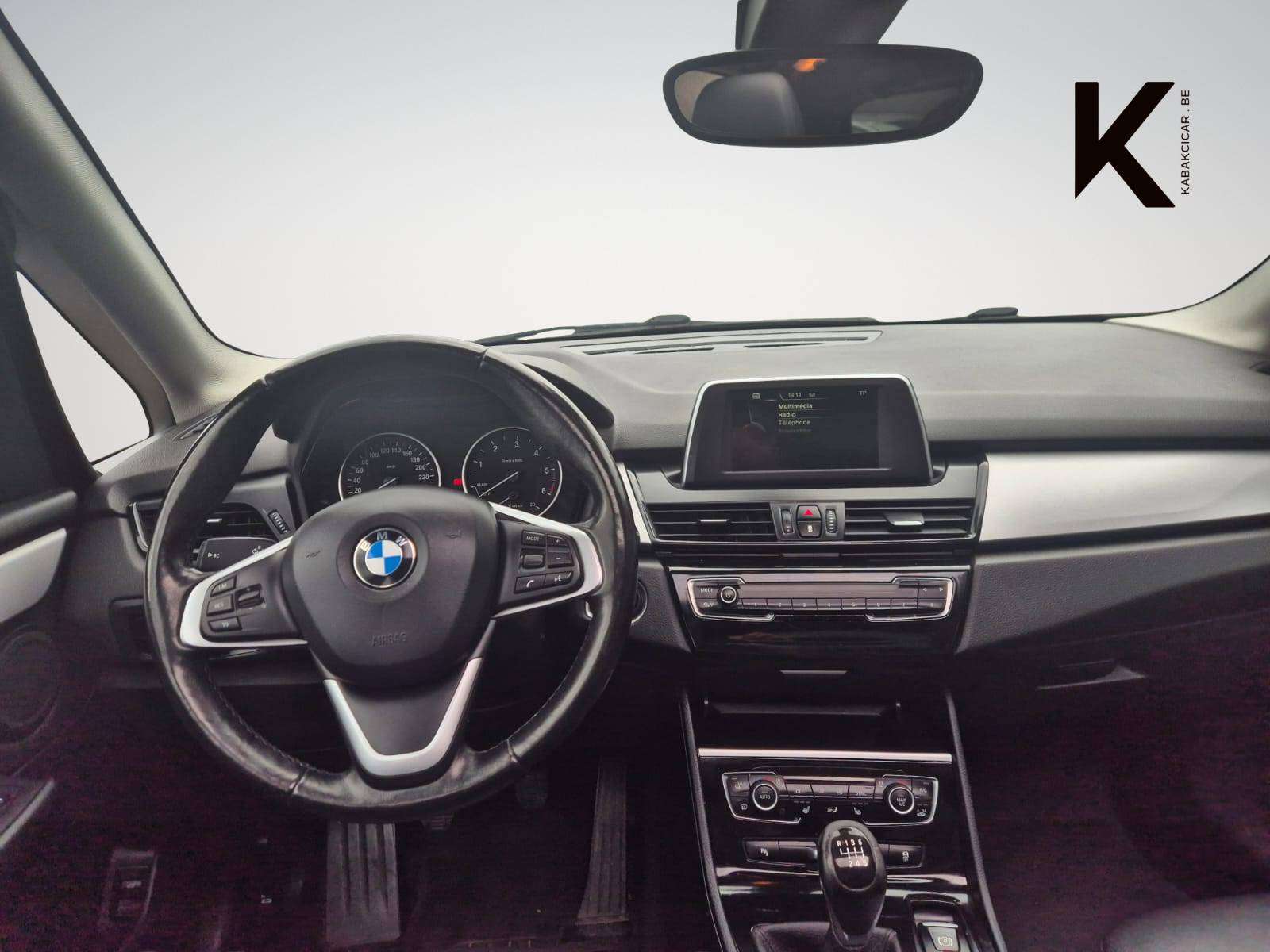 BMW 216 Active Tourer / Camera / Navigation / Cuir / Garantie 12 Mois