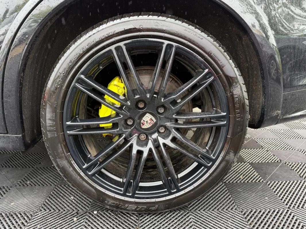 Porsche Cayenne 4.8 420 GTS TIPTRONIC-S BVA ENTRETIEN COMPLET PORSCHE-FULL OPTIONS-TOIT OUVRANT