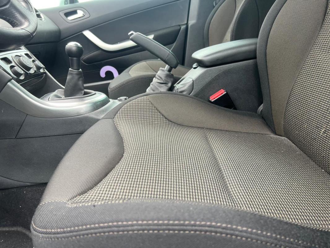 Peugeot 308 (2) 1.6 VTI 120 ACTIVE FIABLE
