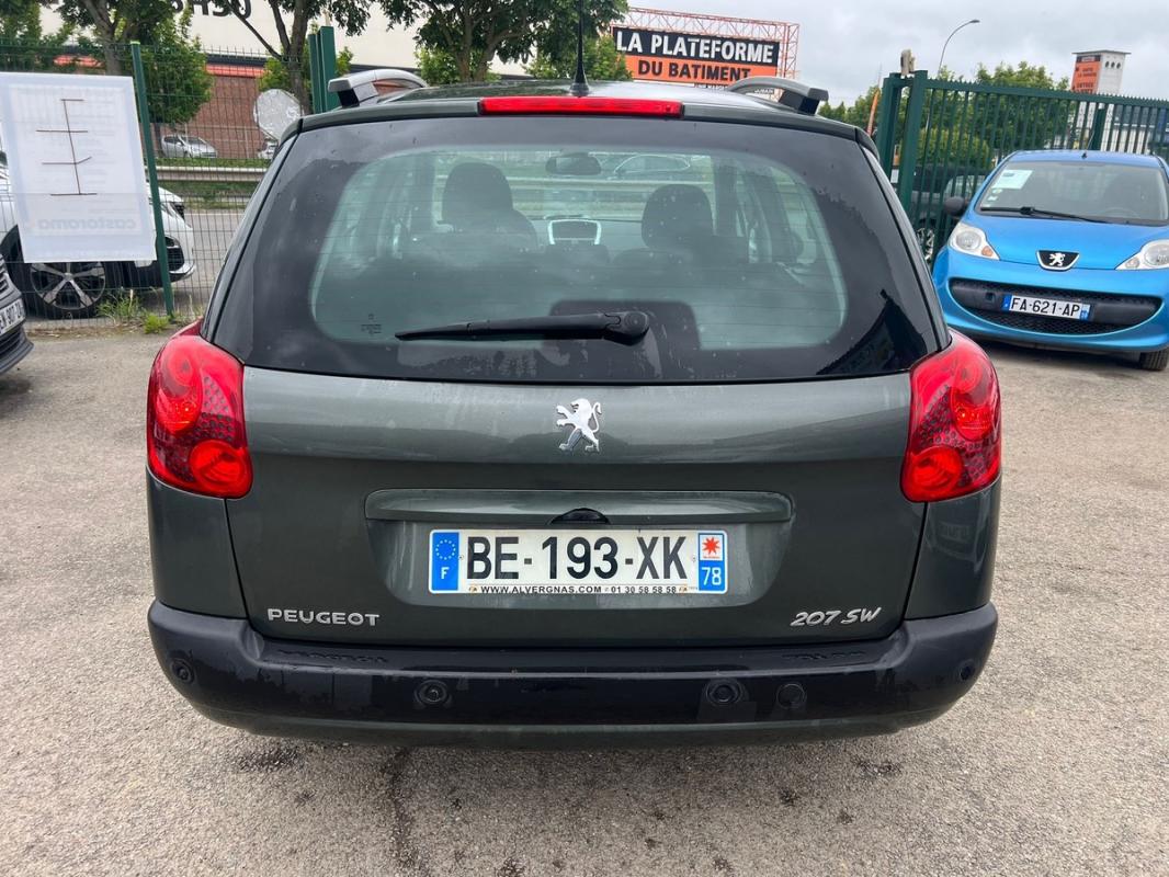 Peugeot 207 SW 1.6 VTI 16V 120 PREMIUM