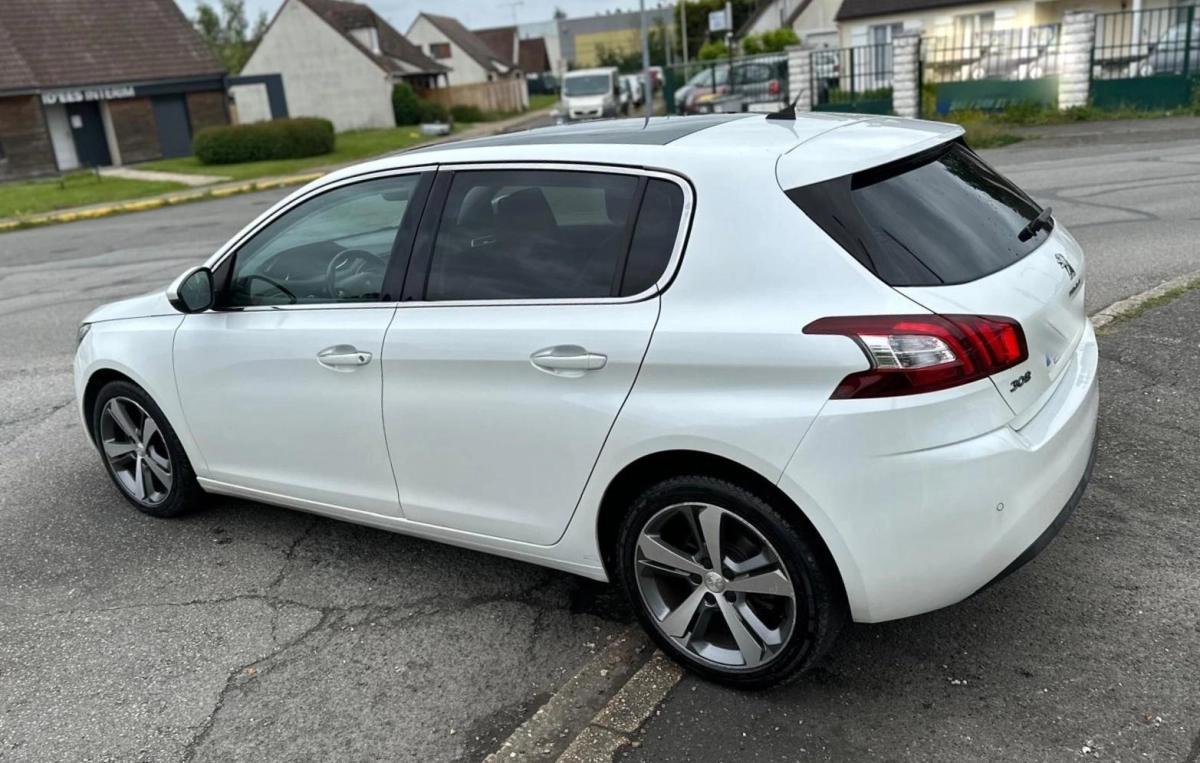 Peugeot 308 1.2 PT 130 CV FELINE TOIT PANO