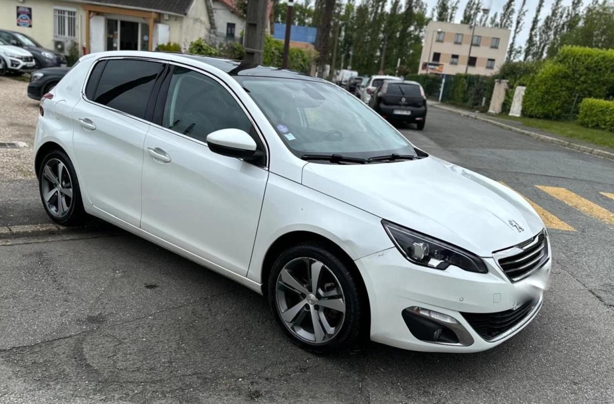 Peugeot 308 1.2 PT 130 CV FELINE TOIT PANO