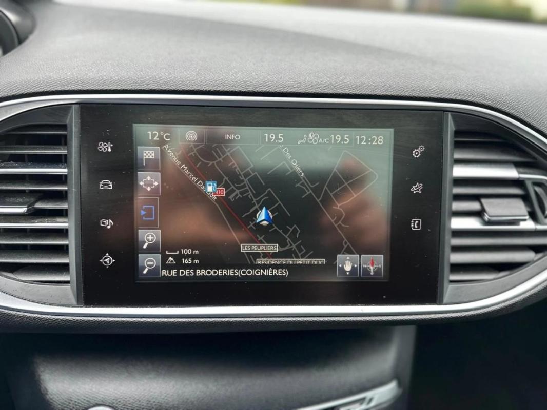 Peugeot 308 1.2 PT 130 CV FELINE TOIT PANO