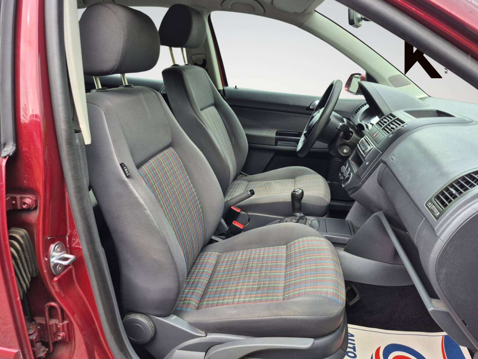 Volkswagen Polo TDI 70 Trend - Petit Budget Garantie 12 Mois avec Entretien Effectué Disponible Rapidement