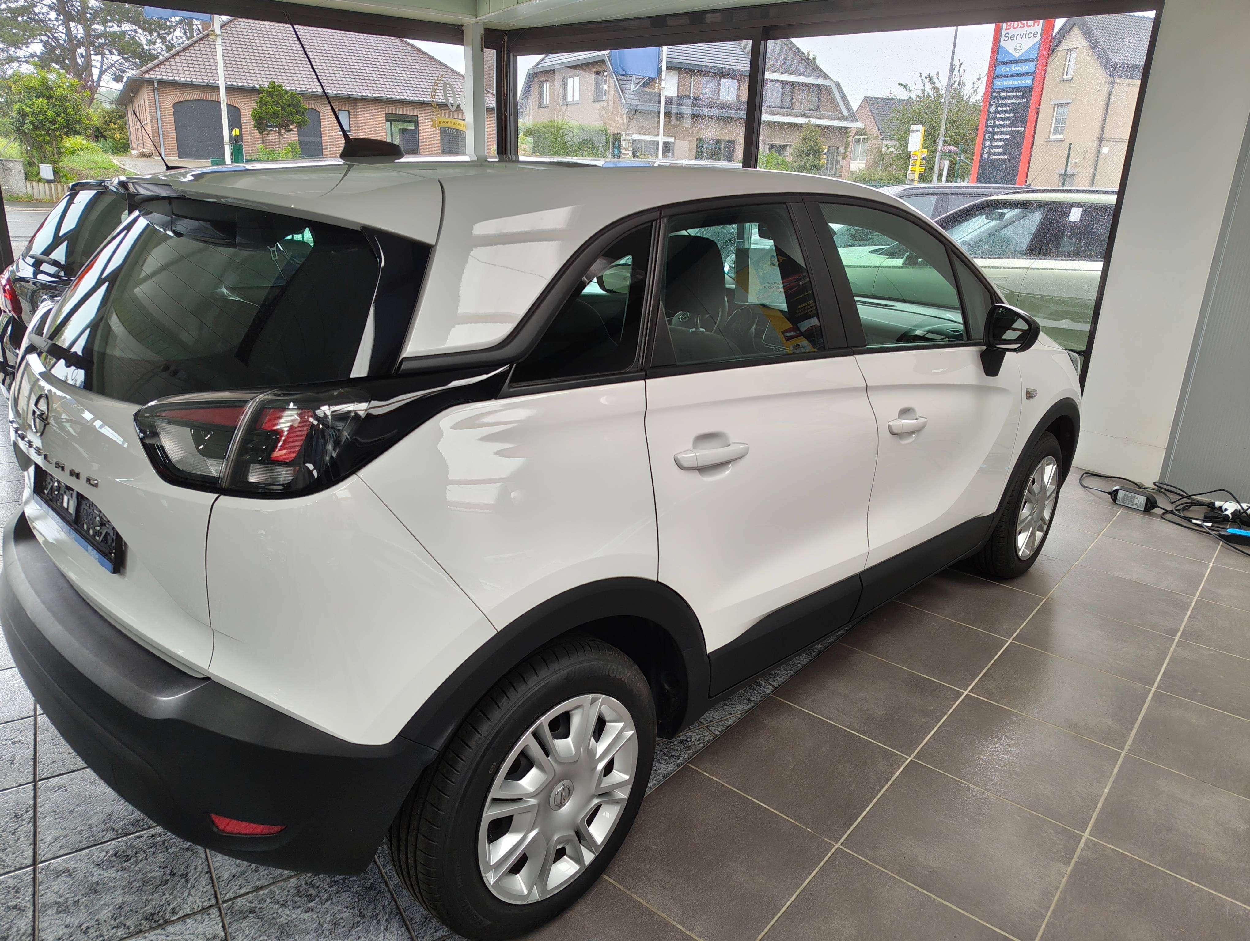 Opel Crossland X Crossland X 1.2i 83pk Edition S/S 61021 km