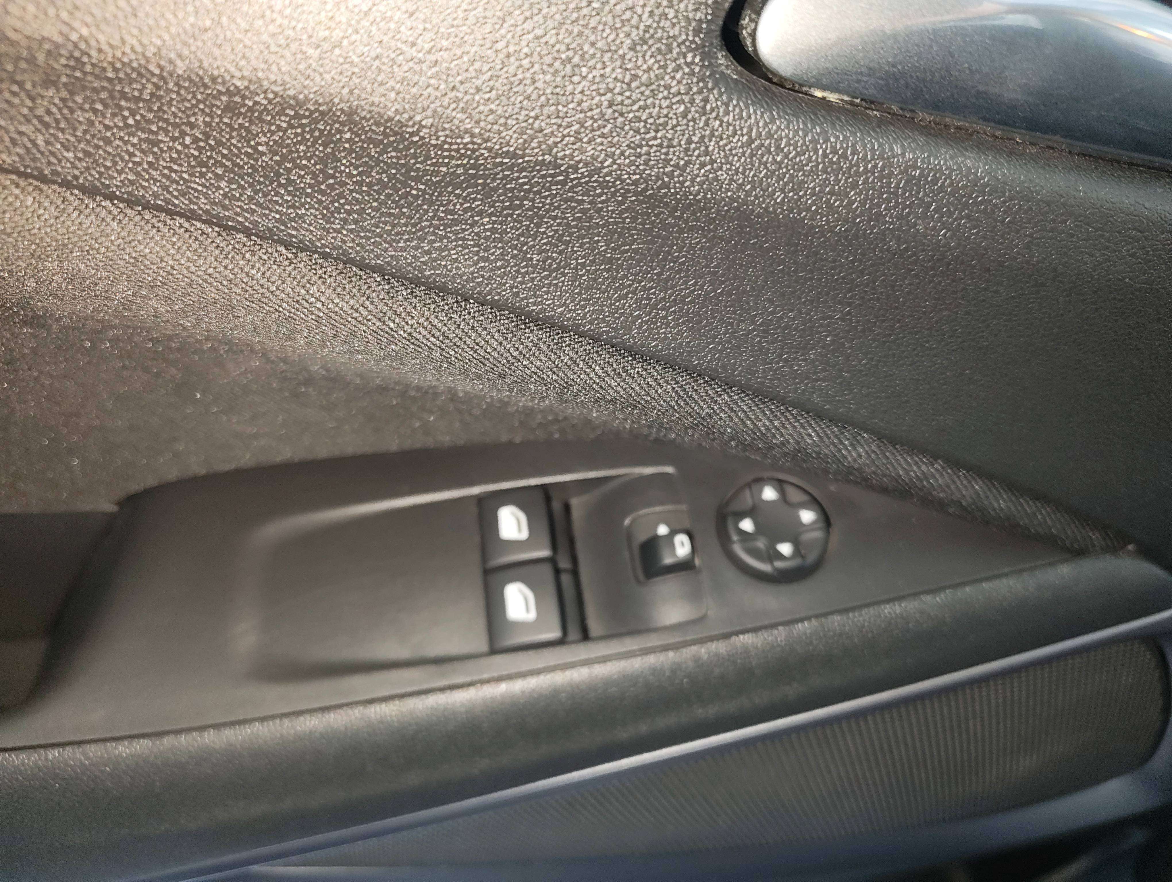 Opel Crossland X Crossland X 1.2i 83pk Edition S/S 61021 km