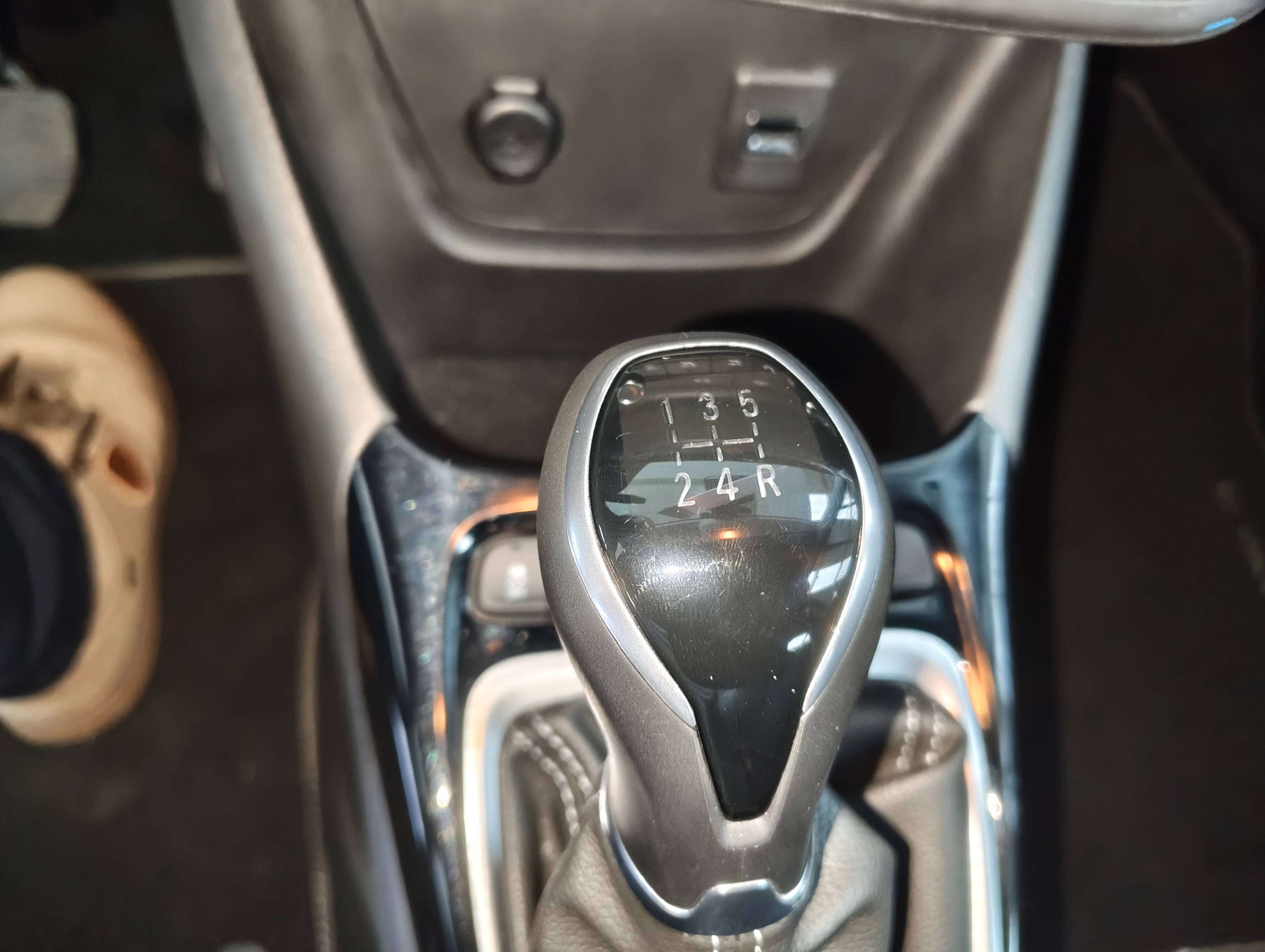 Opel Crossland X Crossland X 1.2i 83pk Edition S/S 61021 km