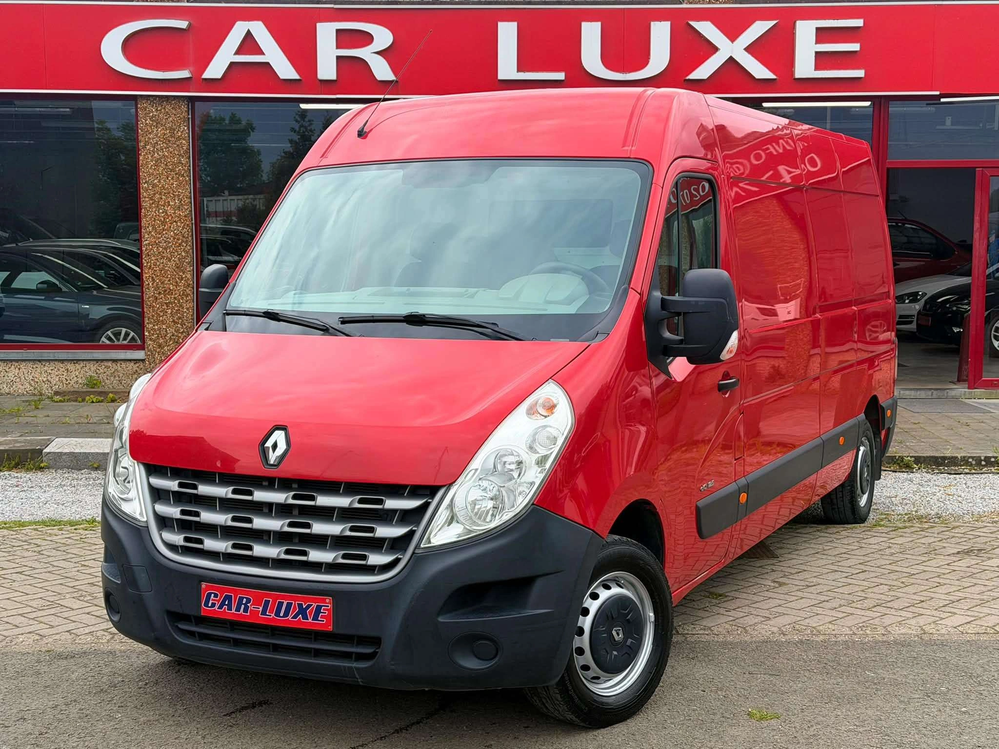 Renault Master 2.3 DCI 125 CV L3H2
