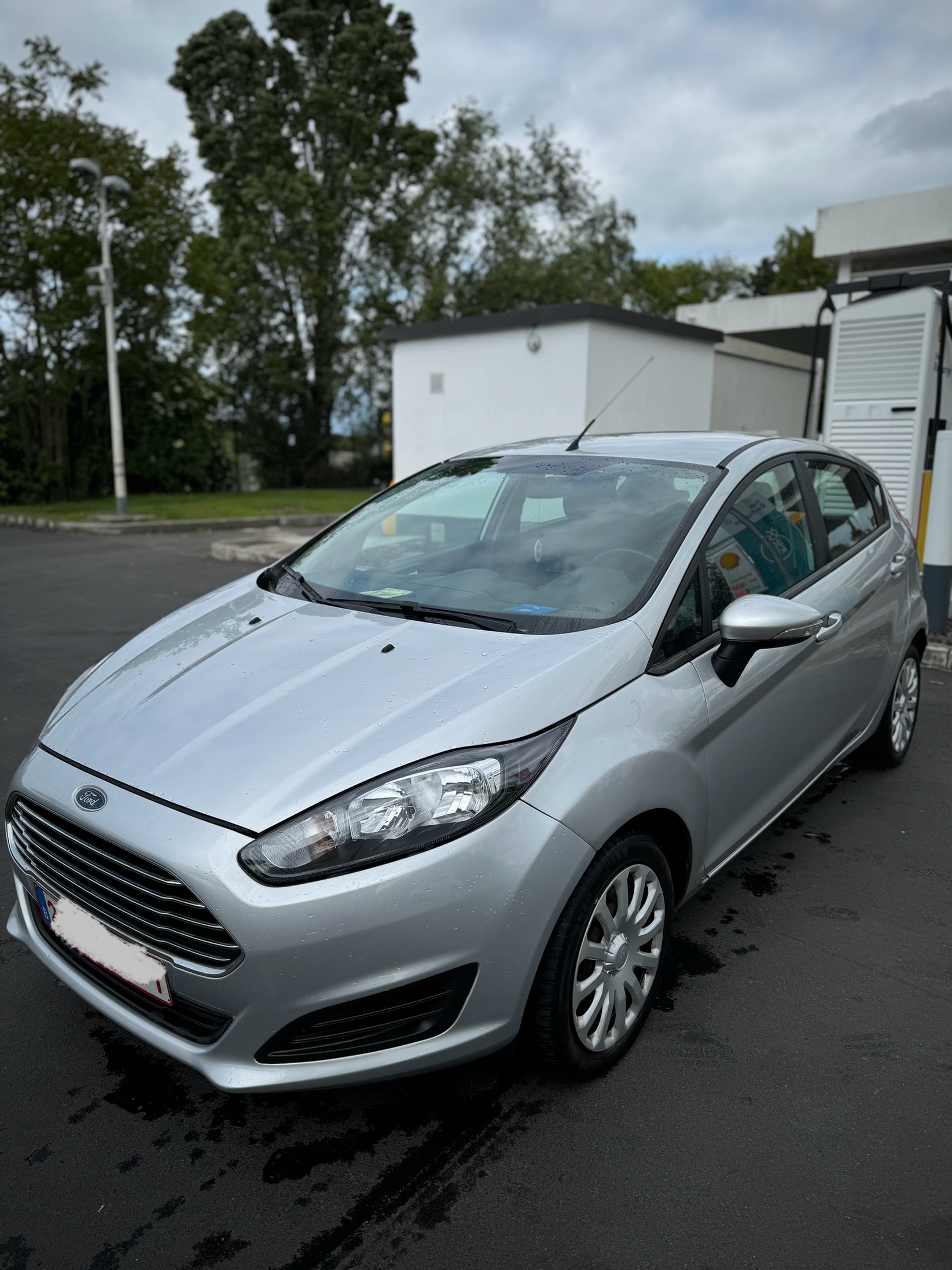 Ford Fiesta V (2) 1.25 60 AMBIENTE 5P