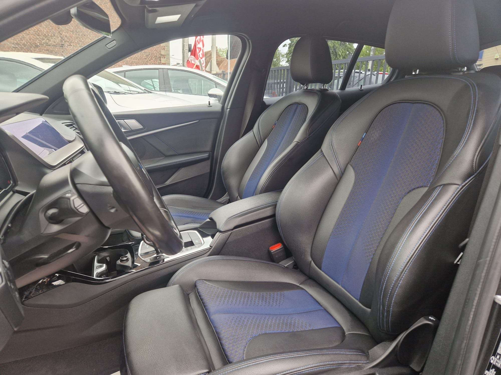 BMW 116 dA PACK M INTERIEUR/EXTERIEUR ***GPS/CARPLAY/LEDS*** EXTENSION GARANTIE 36 MOIS POSSIBLE