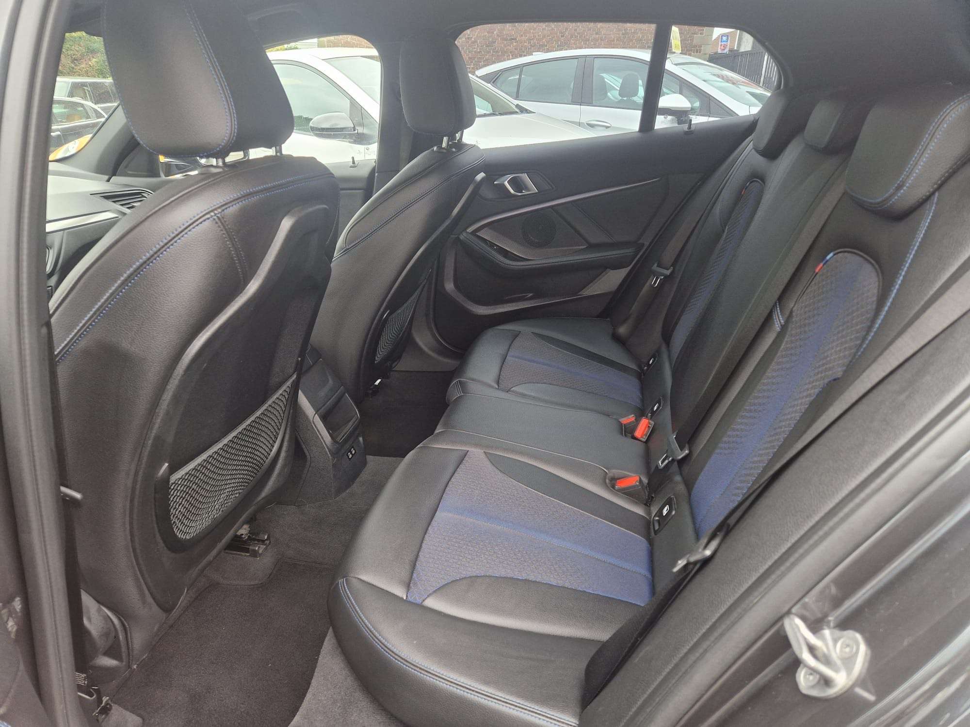 BMW 116 dA PACK M INTERIEUR/EXTERIEUR ***GPS/CARPLAY/LEDS*** EXTENSION GARANTIE 36 MOIS POSSIBLE