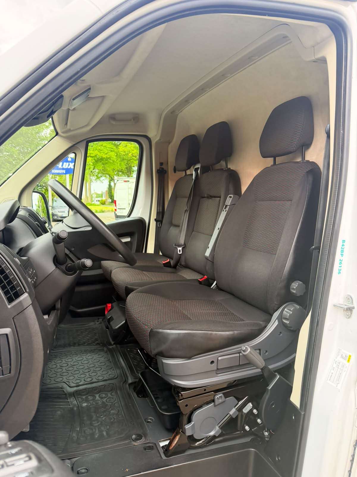 Peugeot Boxer 2.2 HDI 165CV L4 H2 UTILITAIRE CAMERA TVA DEDUC