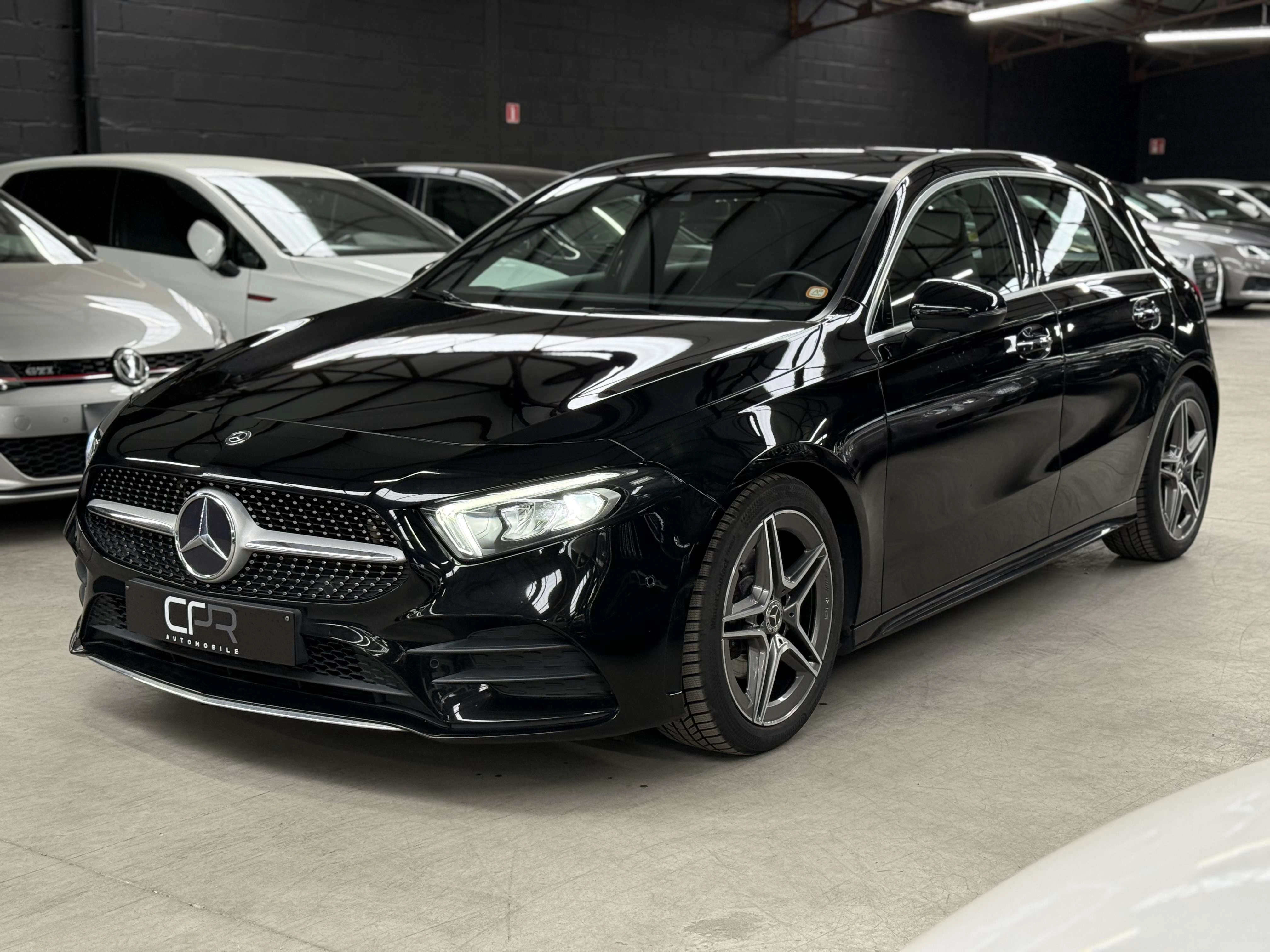 Mercedes-Benz A 200 i * PACK AMG * LED * KEYLESS * CAMERA * GPS * SIEGE CH * GARANTIE