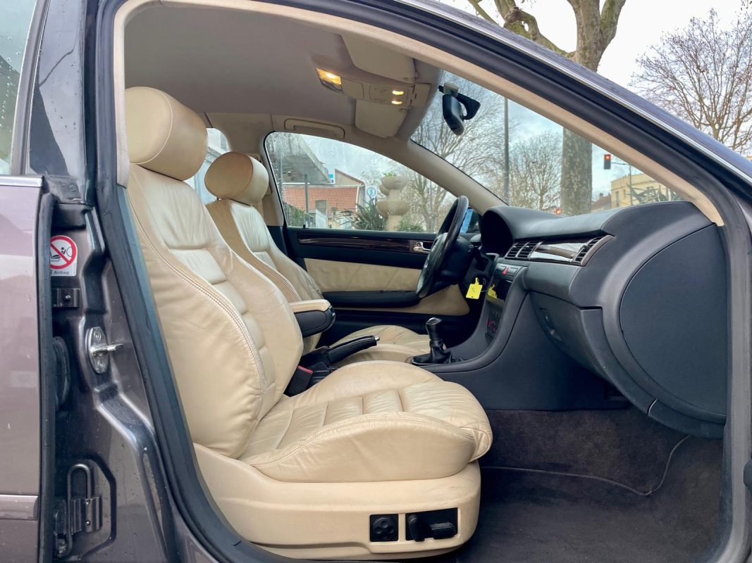 Audi A6 2.5 V6 TDI 150 PACK LUXE
