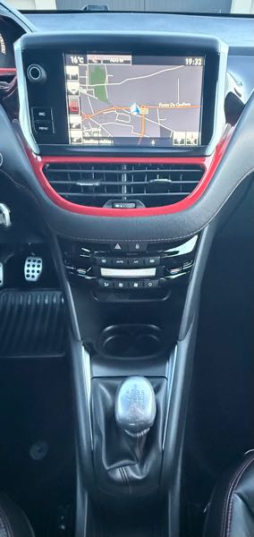 Peugeot 208 1.6 THP 200 GTI 3P