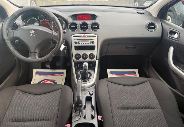 Peugeot 308 (2) 1.6 E-HDI 112 FAP ACTIVE BVM6 5P