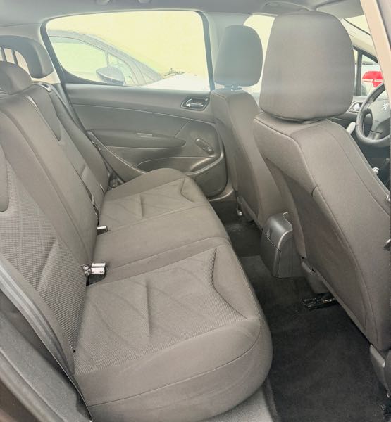 Peugeot 308 (2) 1.6 E-HDI 112 FAP ACTIVE BVM6 5P
