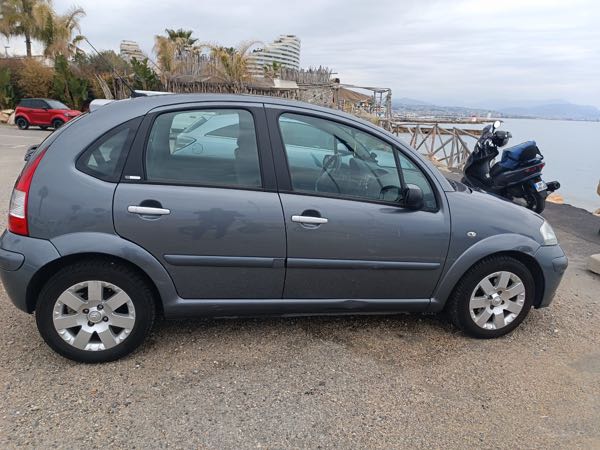 Citroen C3 1.4 HDI 70 EXCLUSIVE