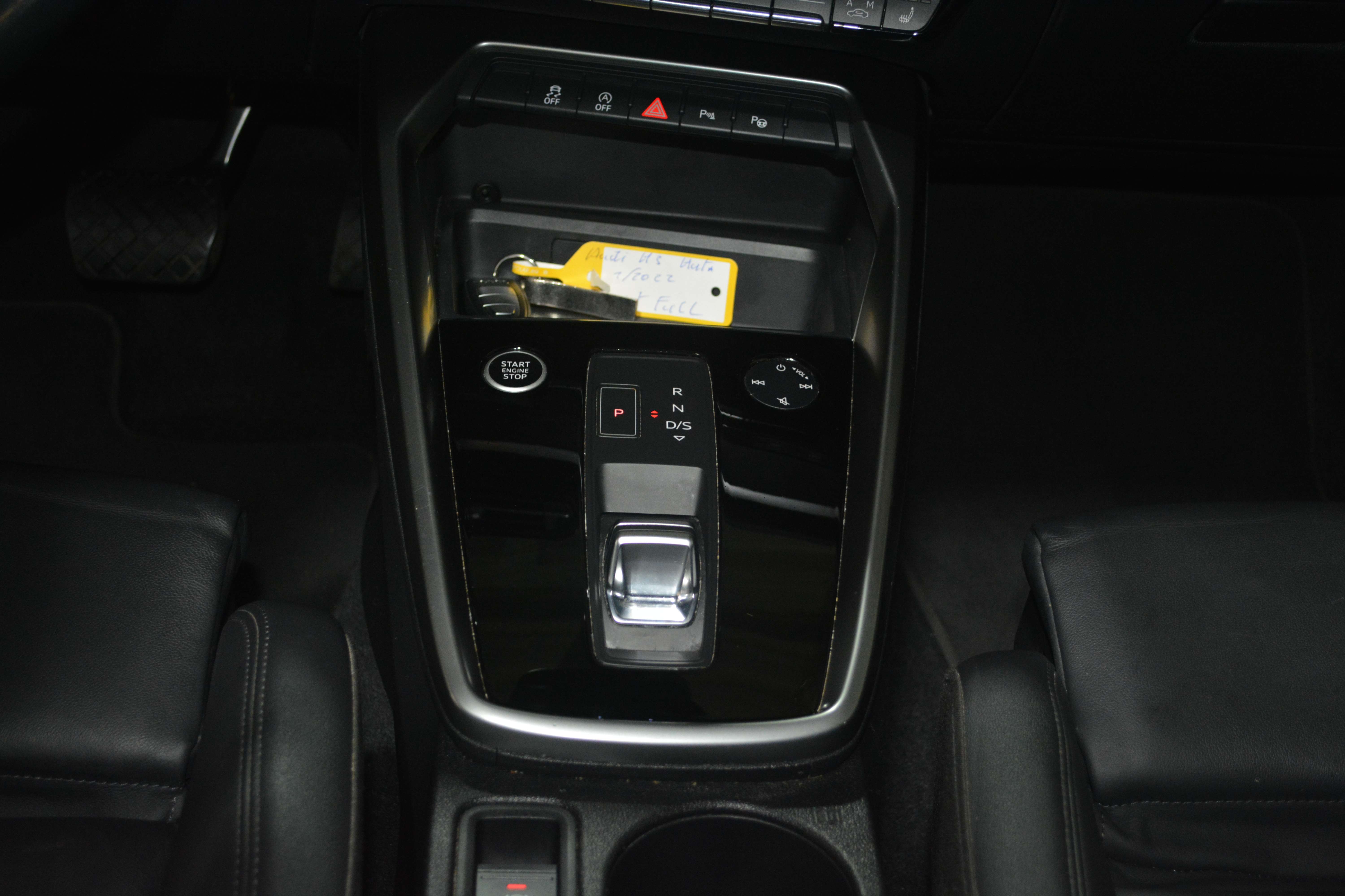 Audi A3 A3 Sportback 35 TFSI S line S tronic LEDER / PANO / S-LINE
