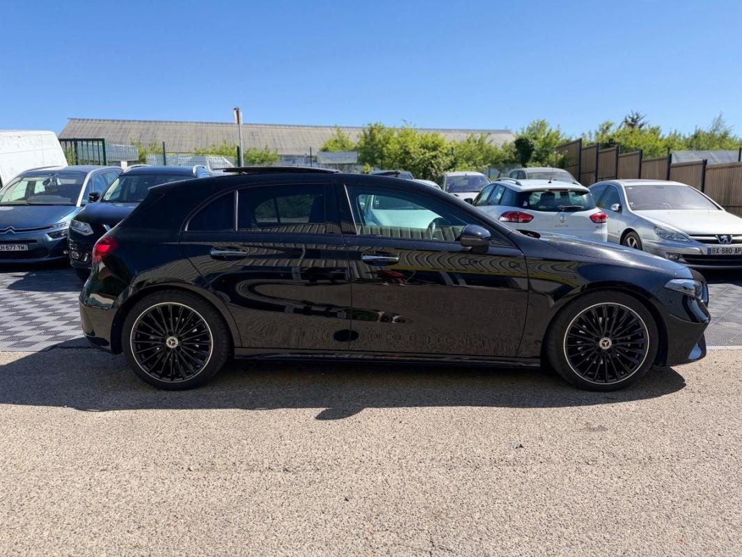 Mercedes-Benz Classe A 1.3 200 165 HYBRID MHEV PREMIUM AMG LINE TOIT OUVRANT - LED AMBIANCE