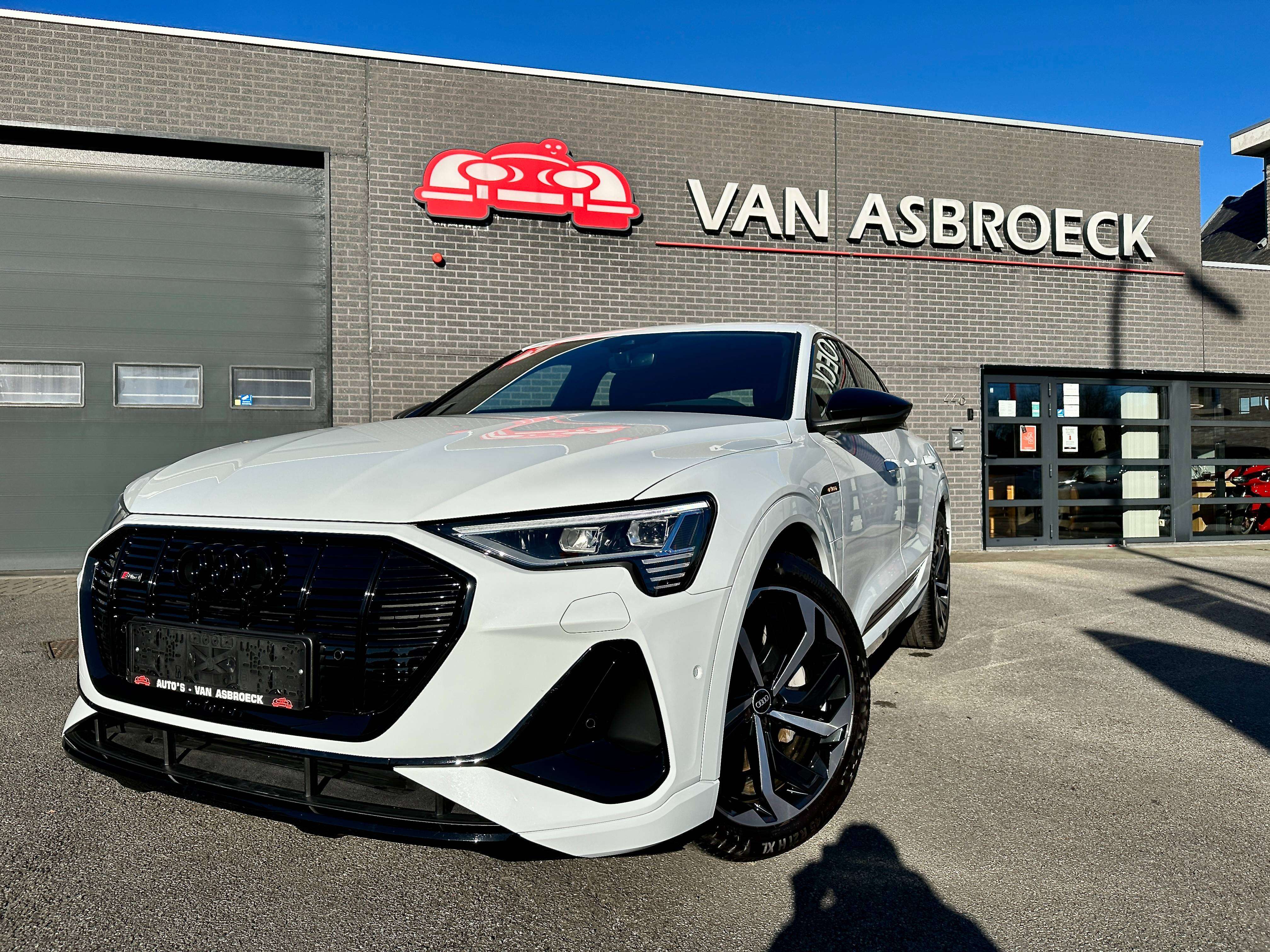 Audi e-tron Quattro 2x S line Black line*