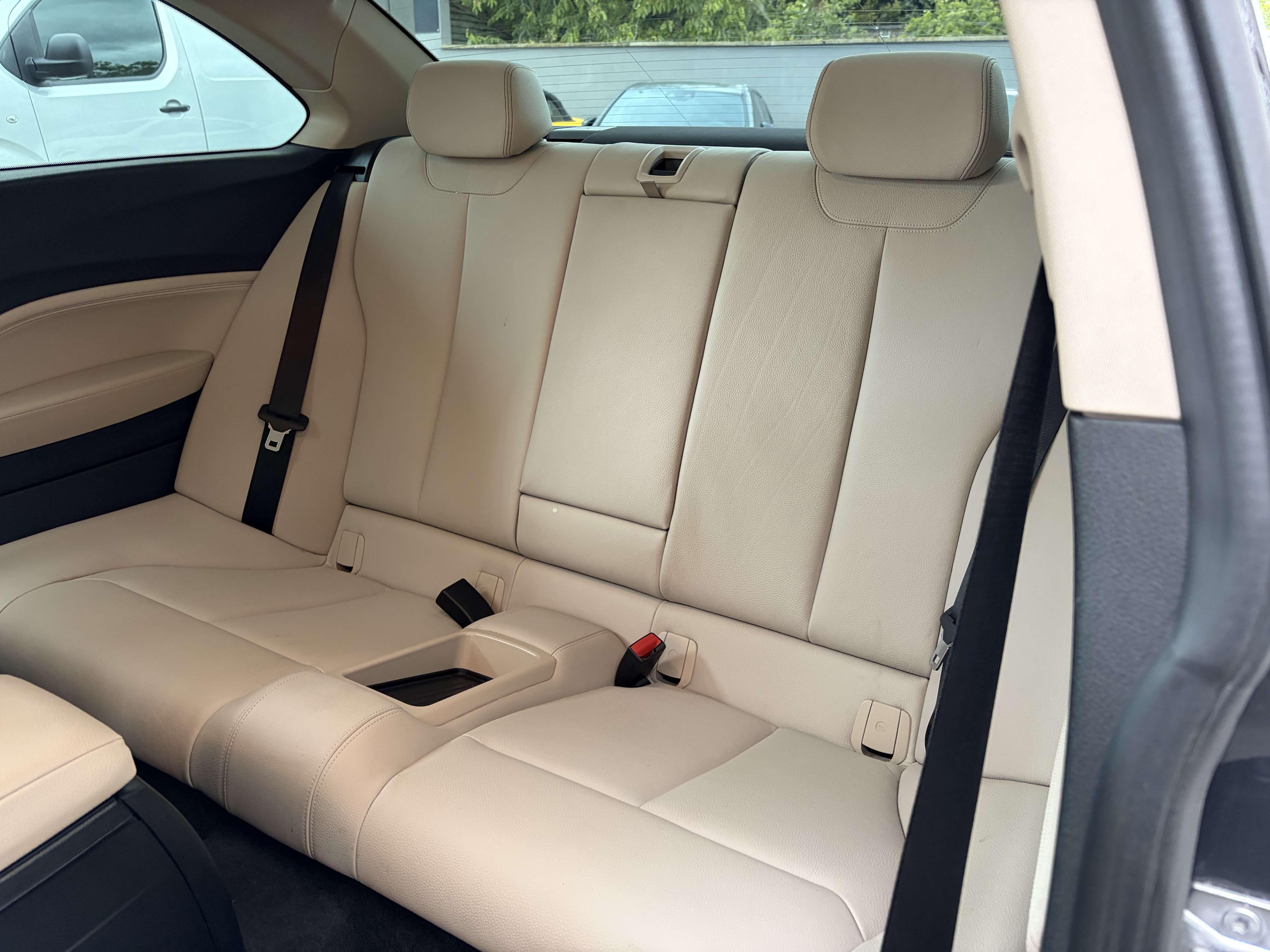 BMW 218 Bmw 218iA Look M