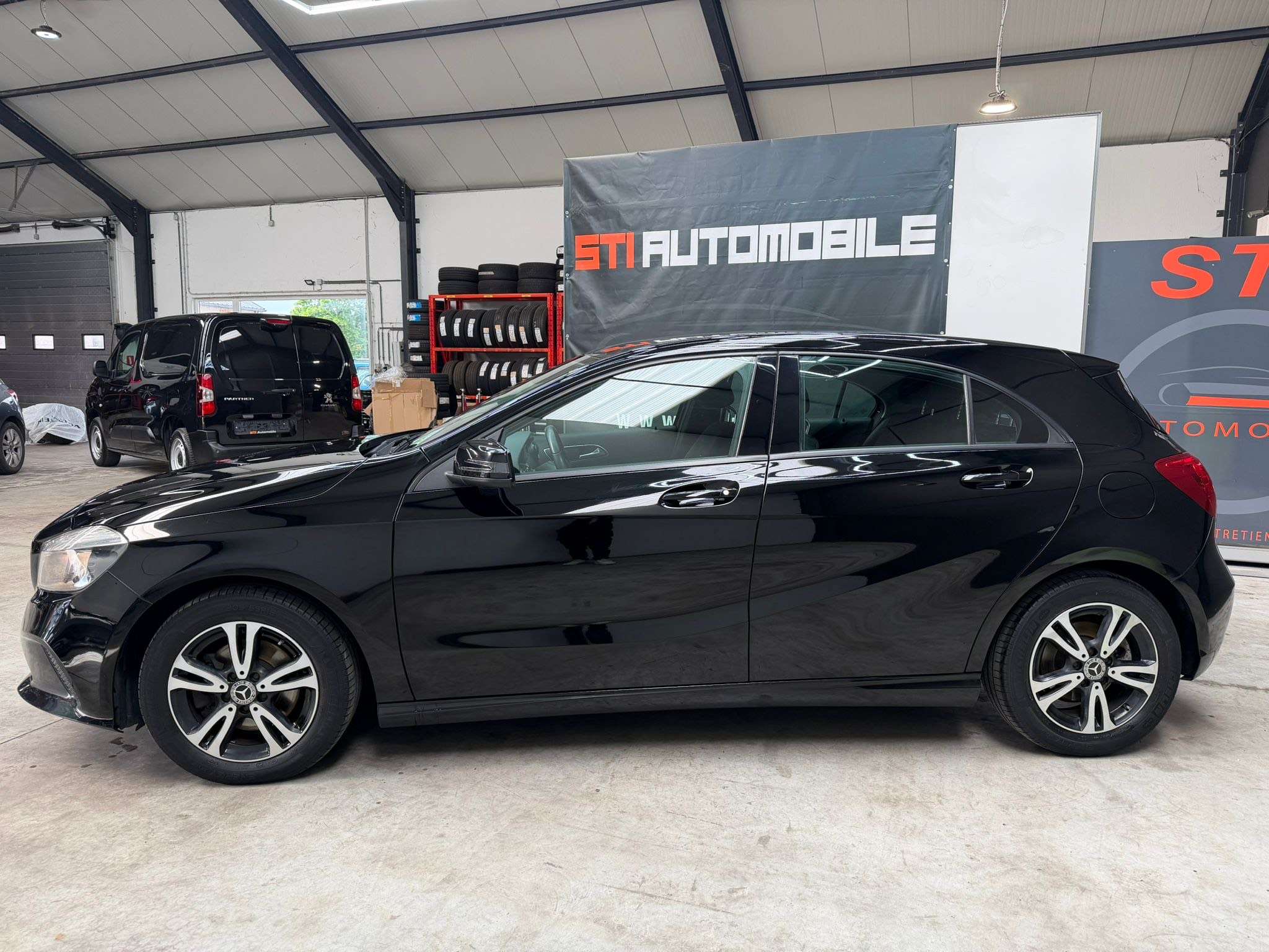 Mercedes-Benz A 180 ** GARANTIE 12 MOIS **