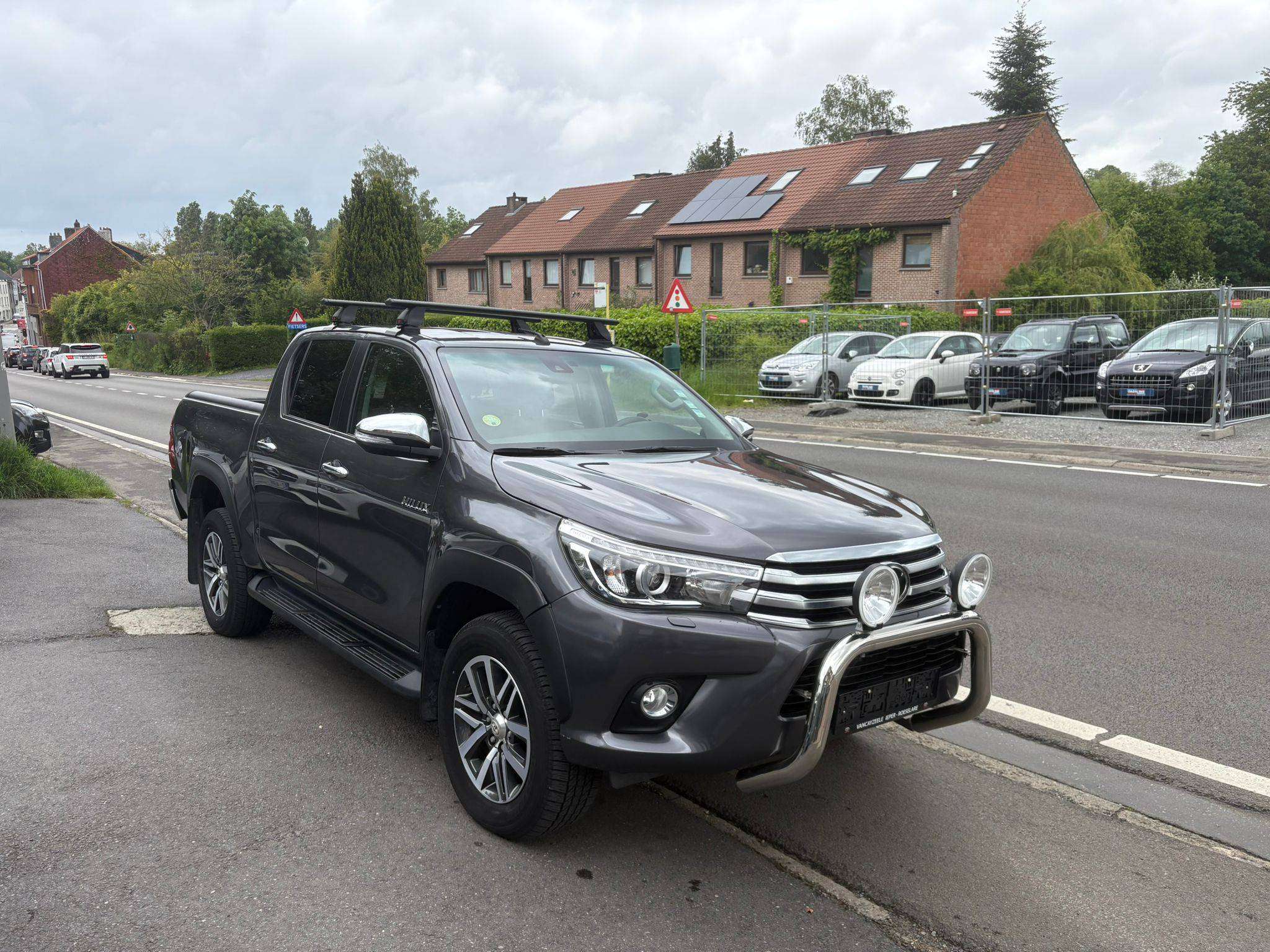 Toyota Hilux 2.4/4WD/33.000 Netto Lounge/1 Owner/20.000 Km/Full Toyota Service