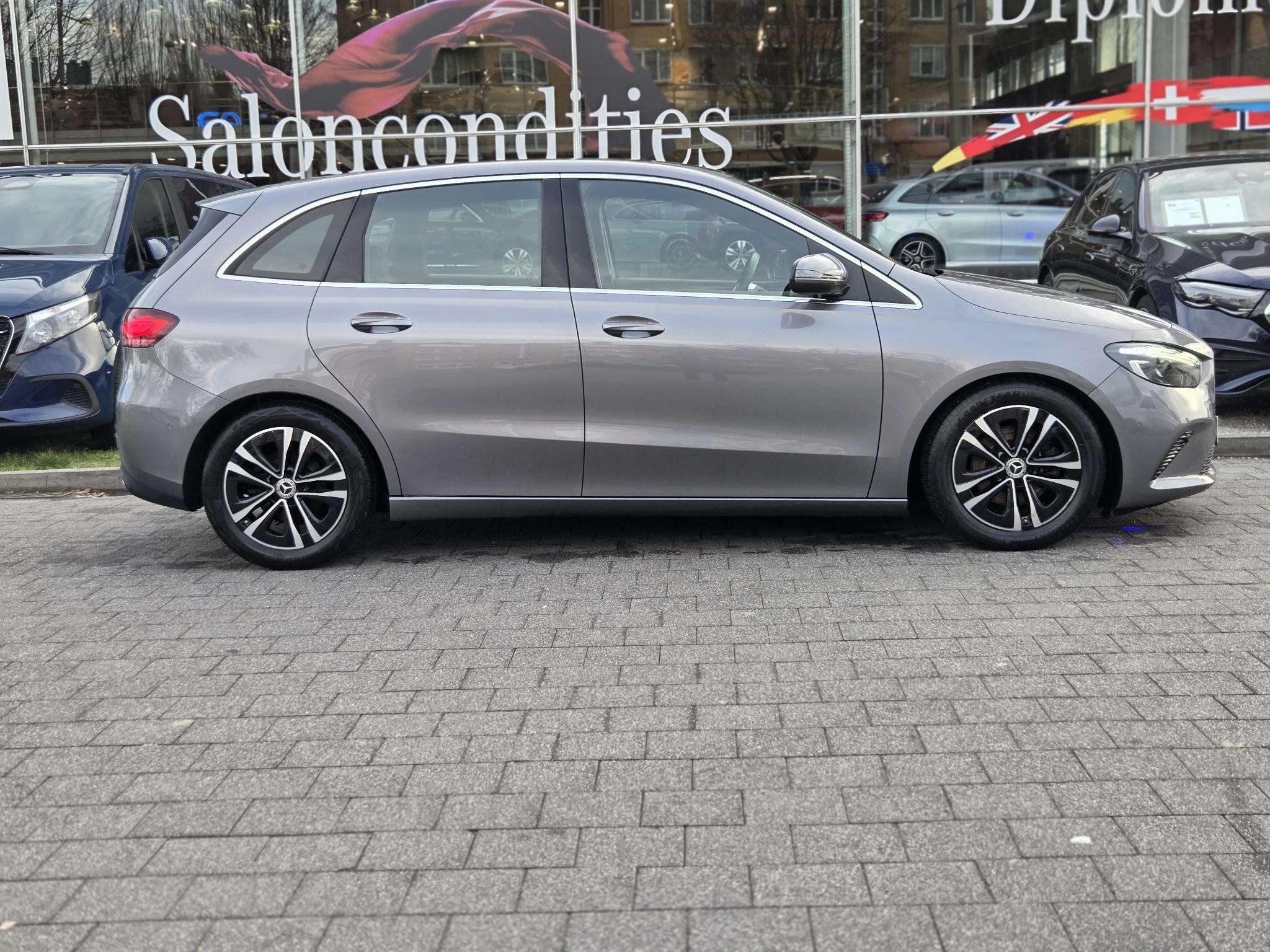 Mercedes-Benz B 180 B d Luxury Line