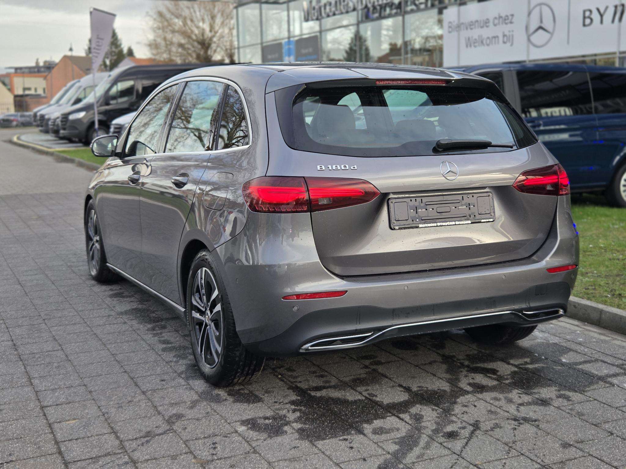 Mercedes-Benz B 180 B d Luxury Line