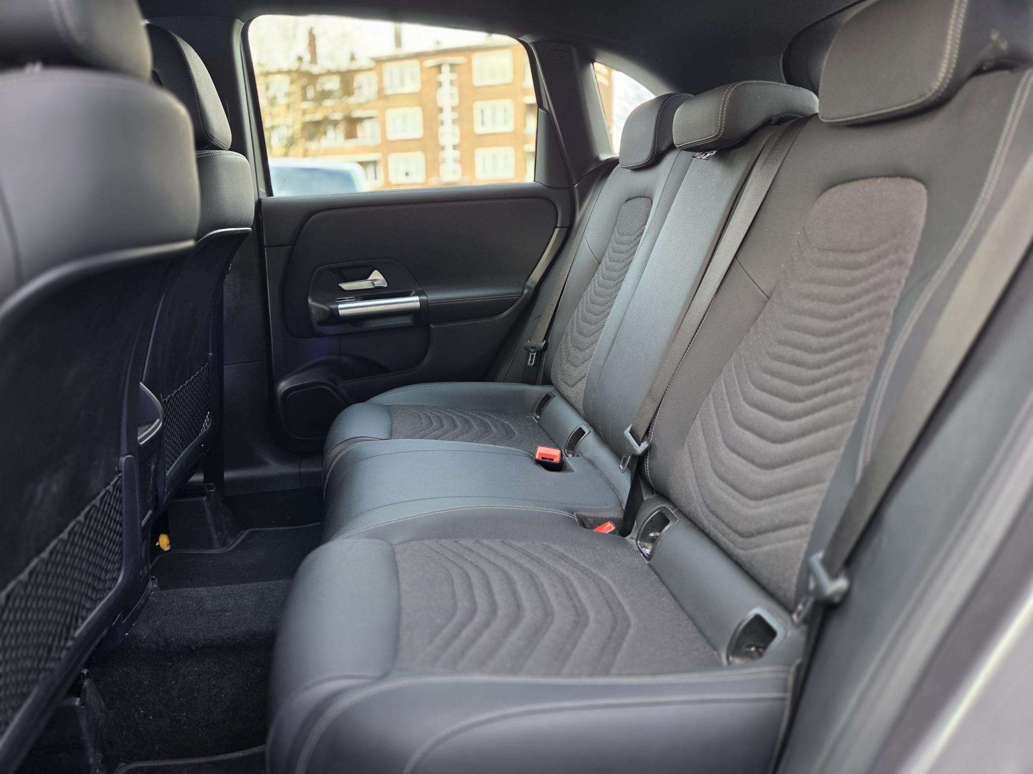 Mercedes-Benz B 180 B d Luxury Line