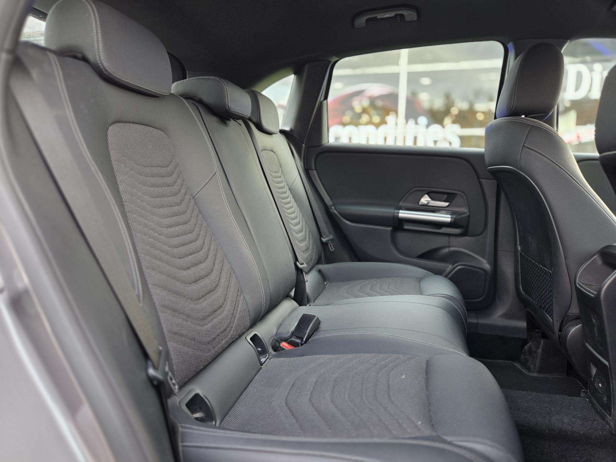 Mercedes-Benz B 180 B d Luxury Line