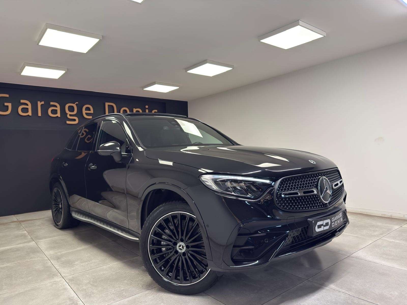 Mercedes-Benz GLC 200 GLC 200 *4MATIC**PACK AMG**TOIT-PANO**LED**GARANTI