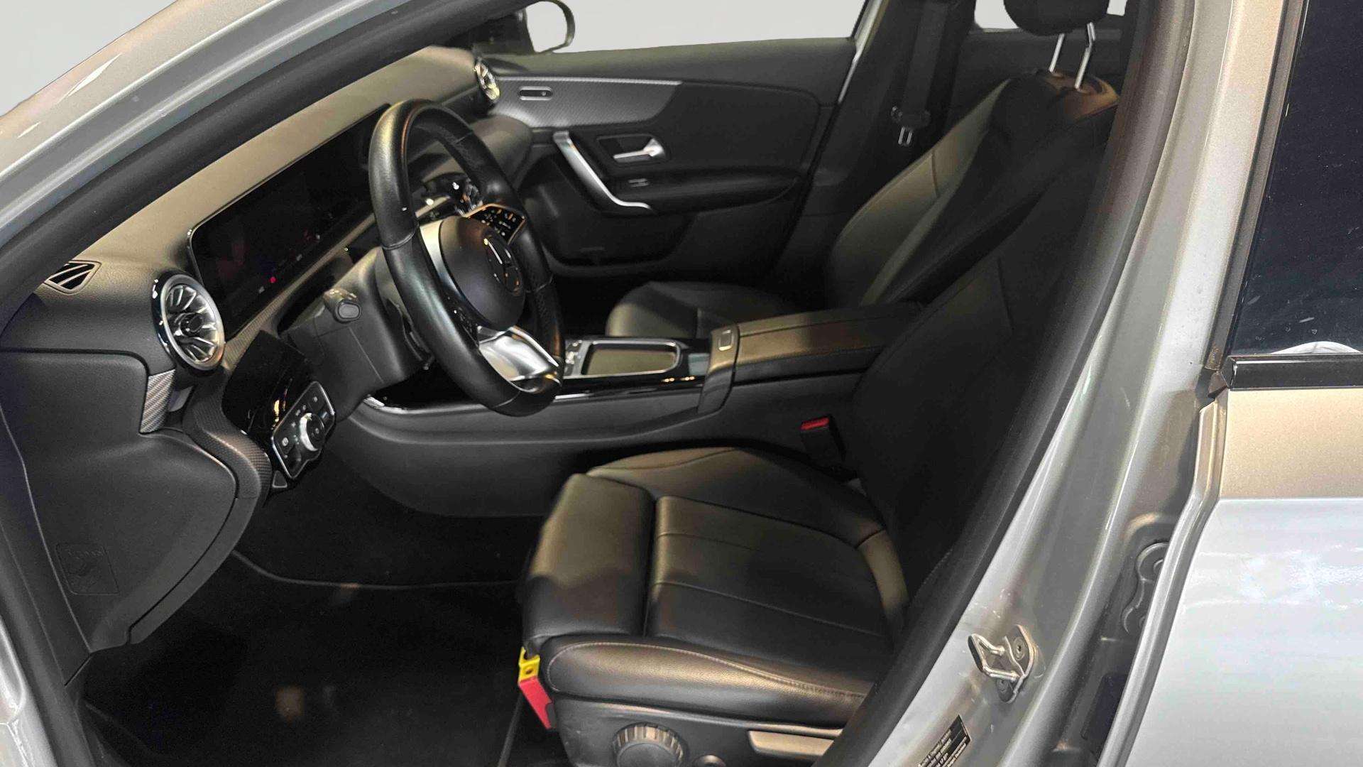 Mercedes-Benz A 250 A e Business Line