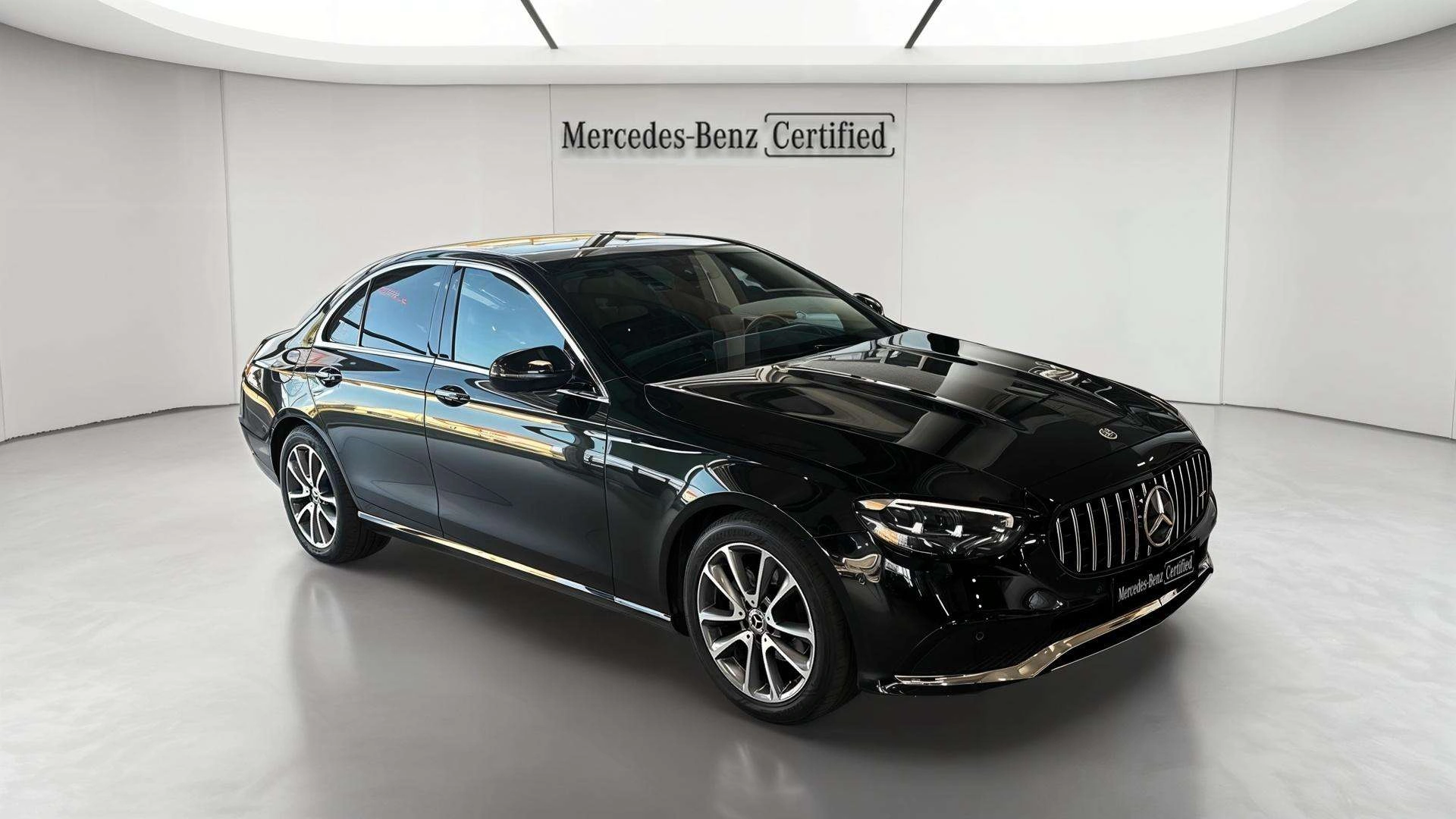 Mercedes-Benz E 200 E d Business Solution Limited