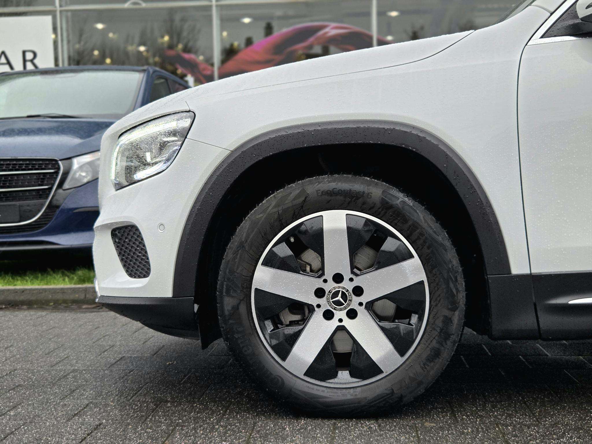 Mercedes-Benz GLB 180 GLB d Luxury Line